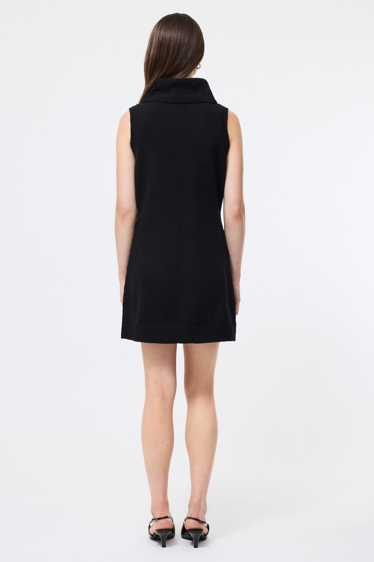 VHARI SLVLSS TURTLENECK DRESS BLACK 3