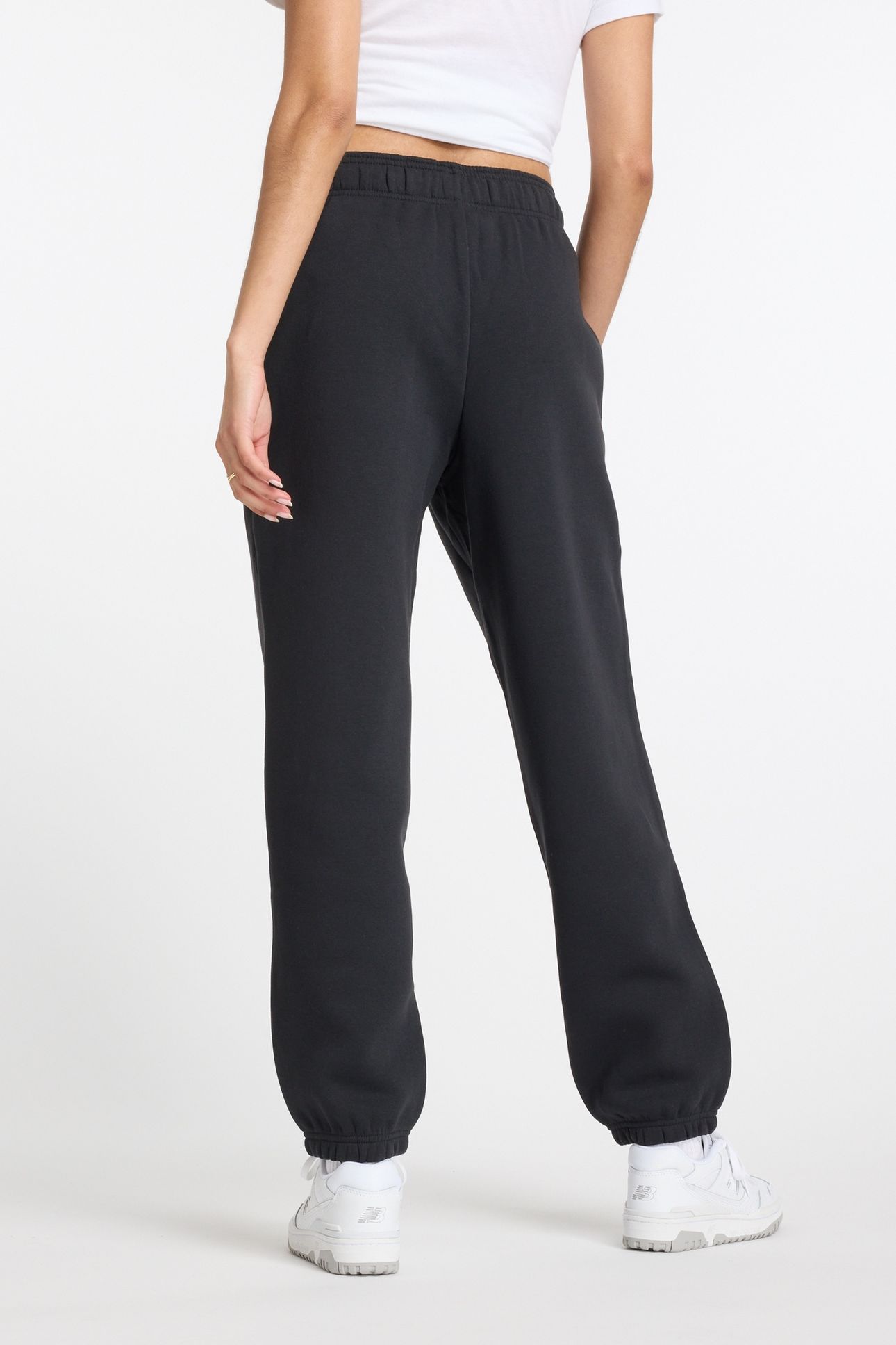 SPORT ESSENTIALS FLEECE JOGGER BLACK 3