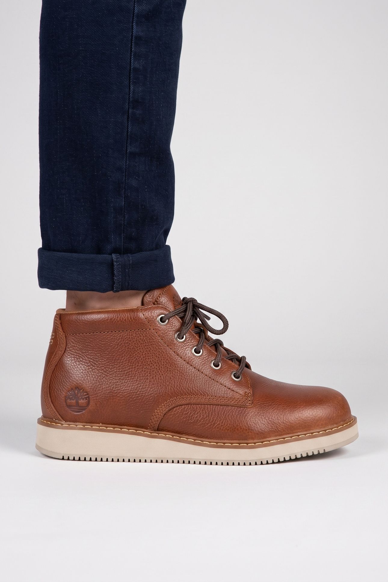 REDWOOD EDGE MID LACE UP CHUKKA BOOT MEDIUM BROWN 4