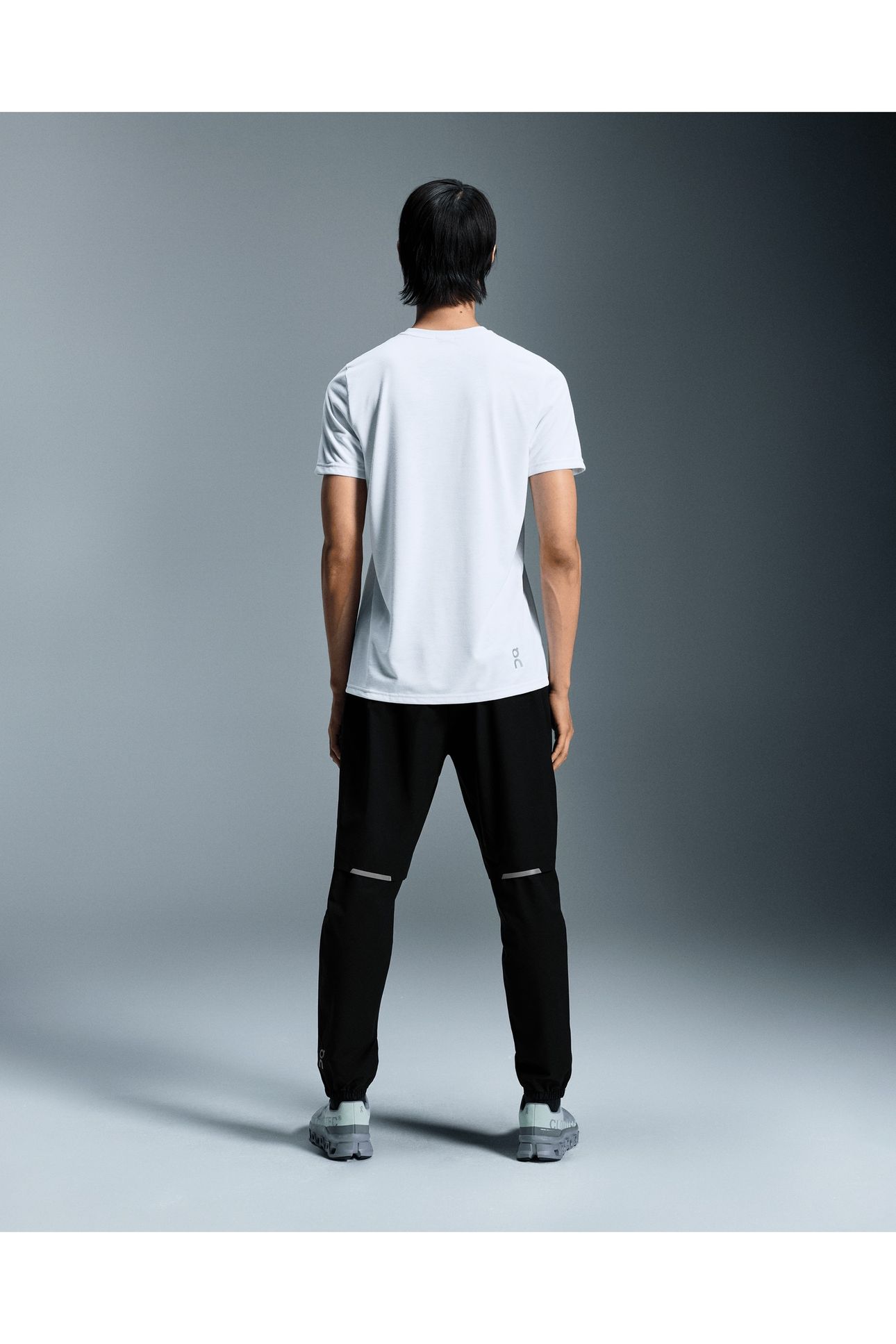 ON RUN-T 1 WHITE 4