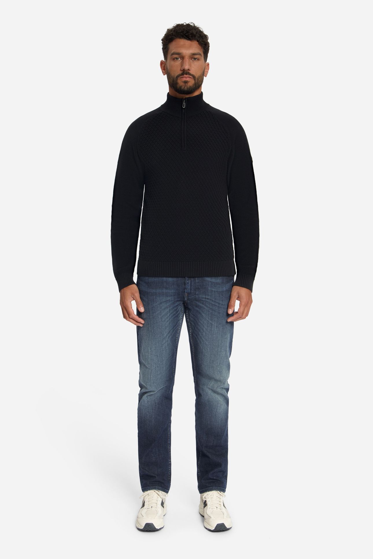 PULLOVER HALF ZIP CABLE KNIT BLACK 4