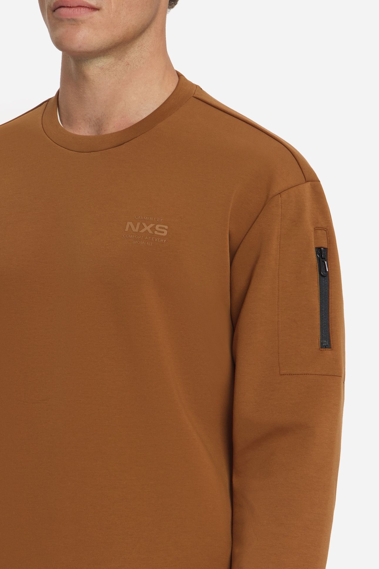 SWEATER CREWNECK CARAMEL 7