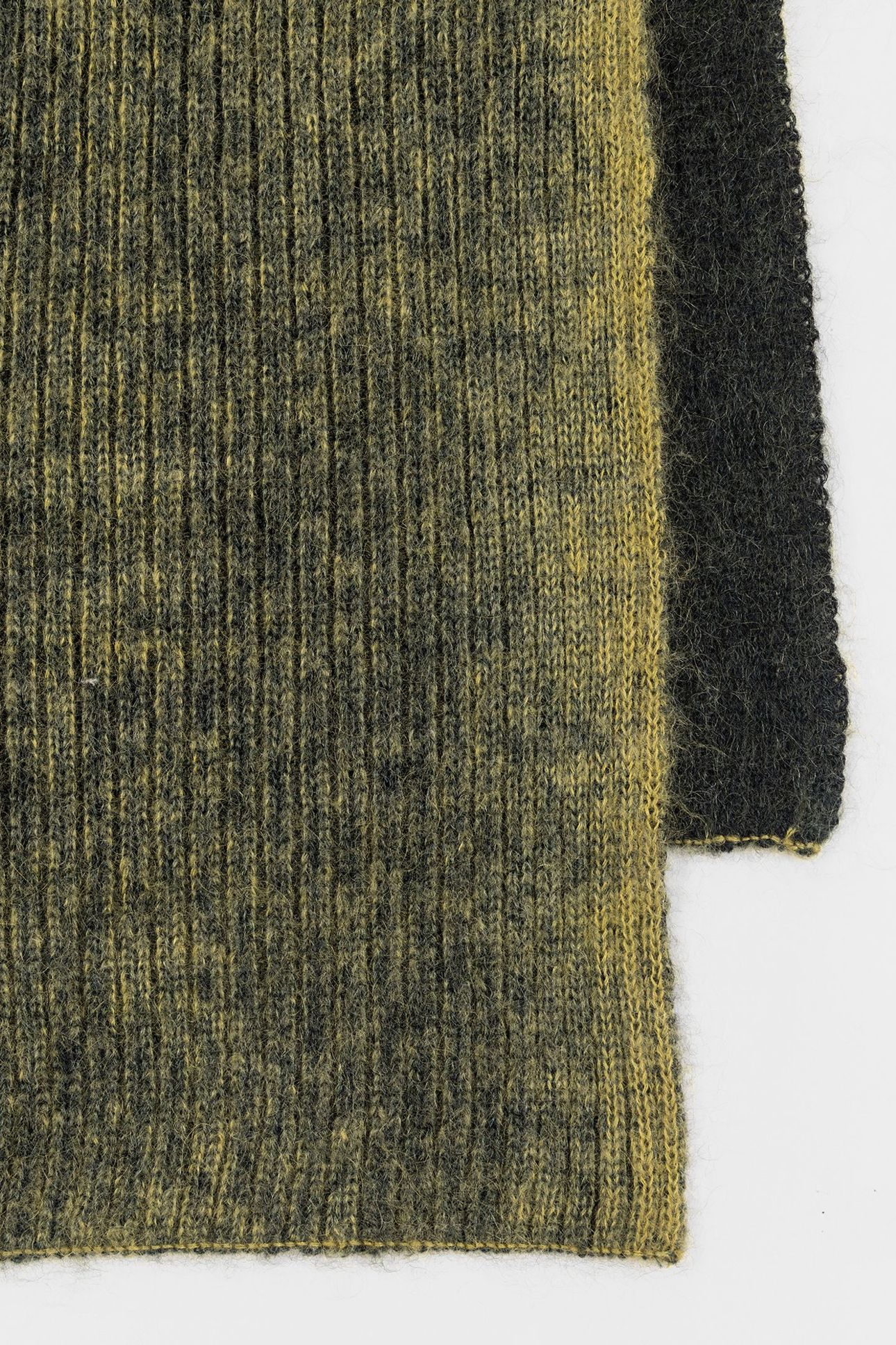 MEN SCARF MOHAIR RIB OLIVE GREEN 2