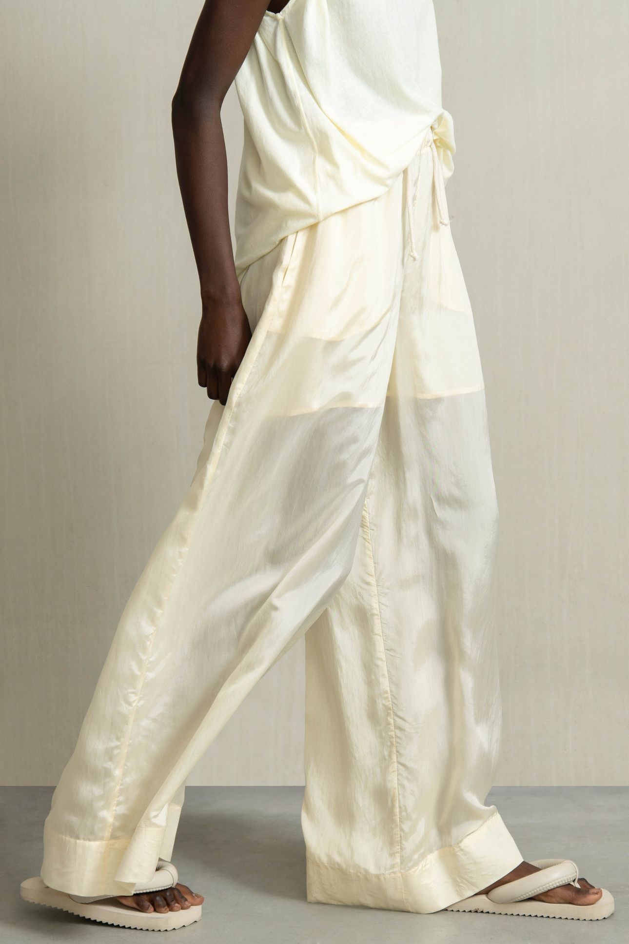 BONIE LIGHT YELLOW 4