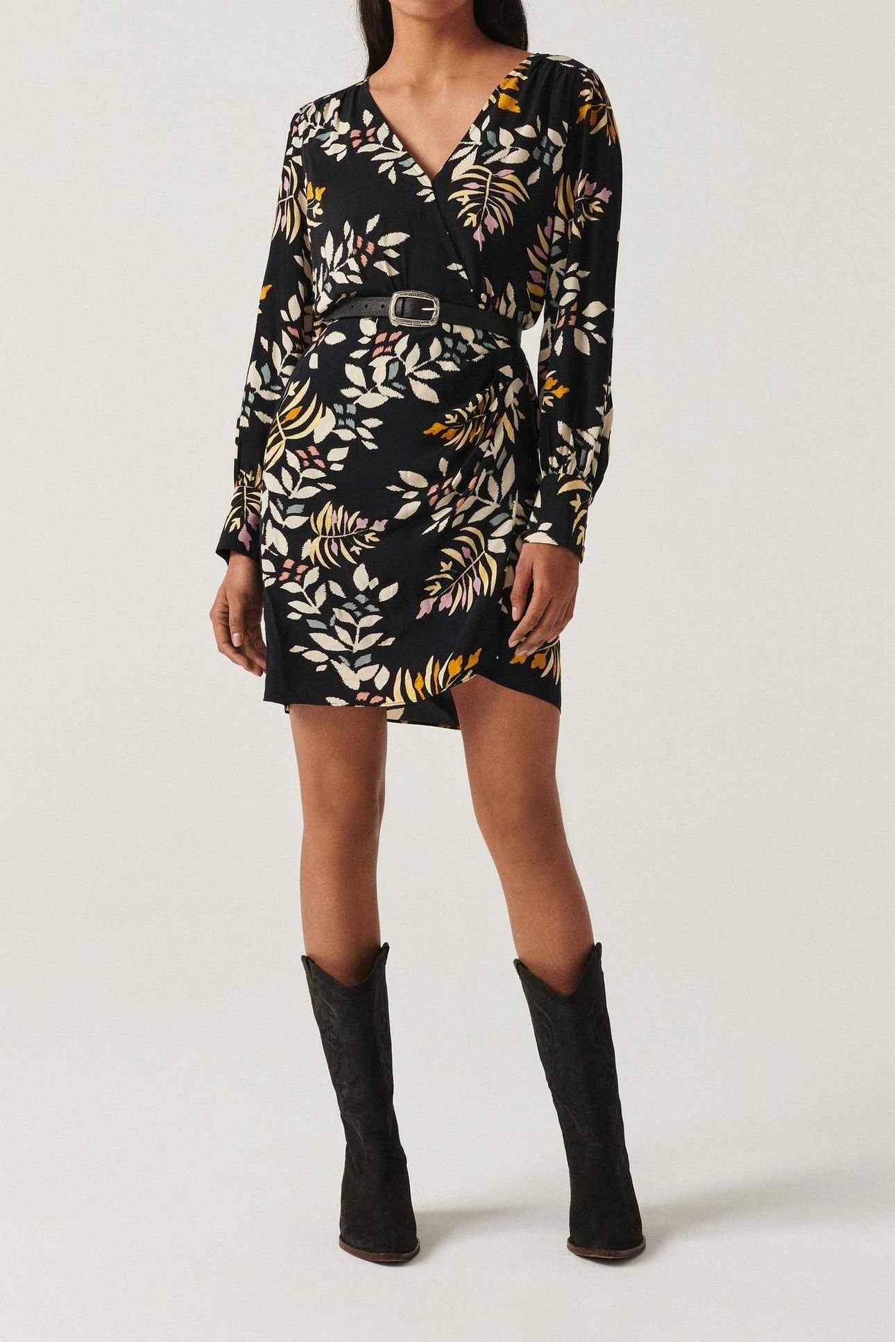 MID-LENGTH DRESS BLACK 1