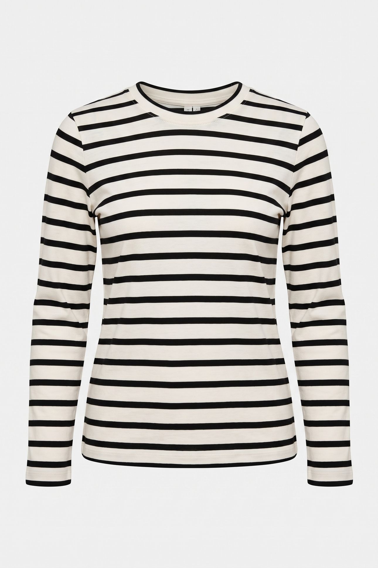 NINA SIGNATURE LONG-SLEEVE WHITE 3