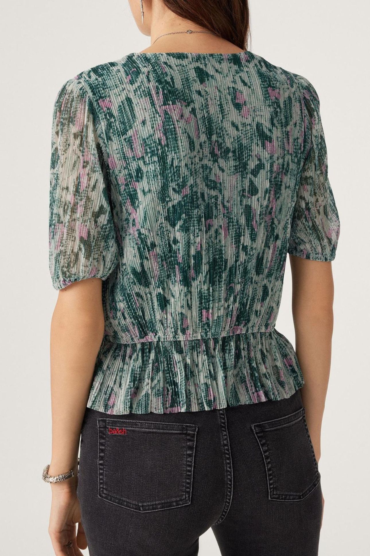 SHORT SLEEVES TOP VERT 2