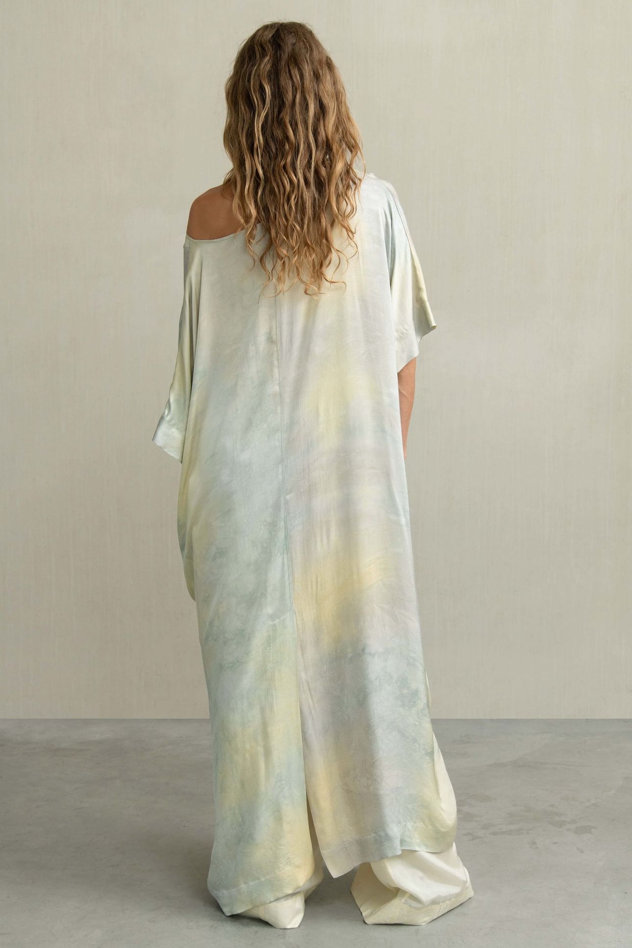 LINDA LIGHT YELLOW 2