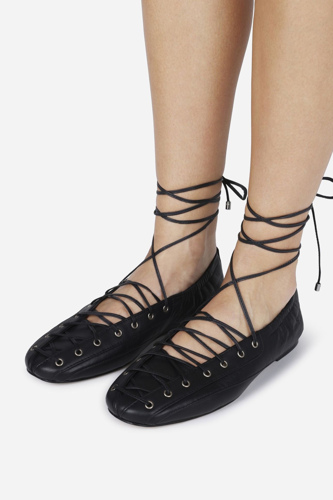 SER-AJAA LOW SHOE BLACK 2