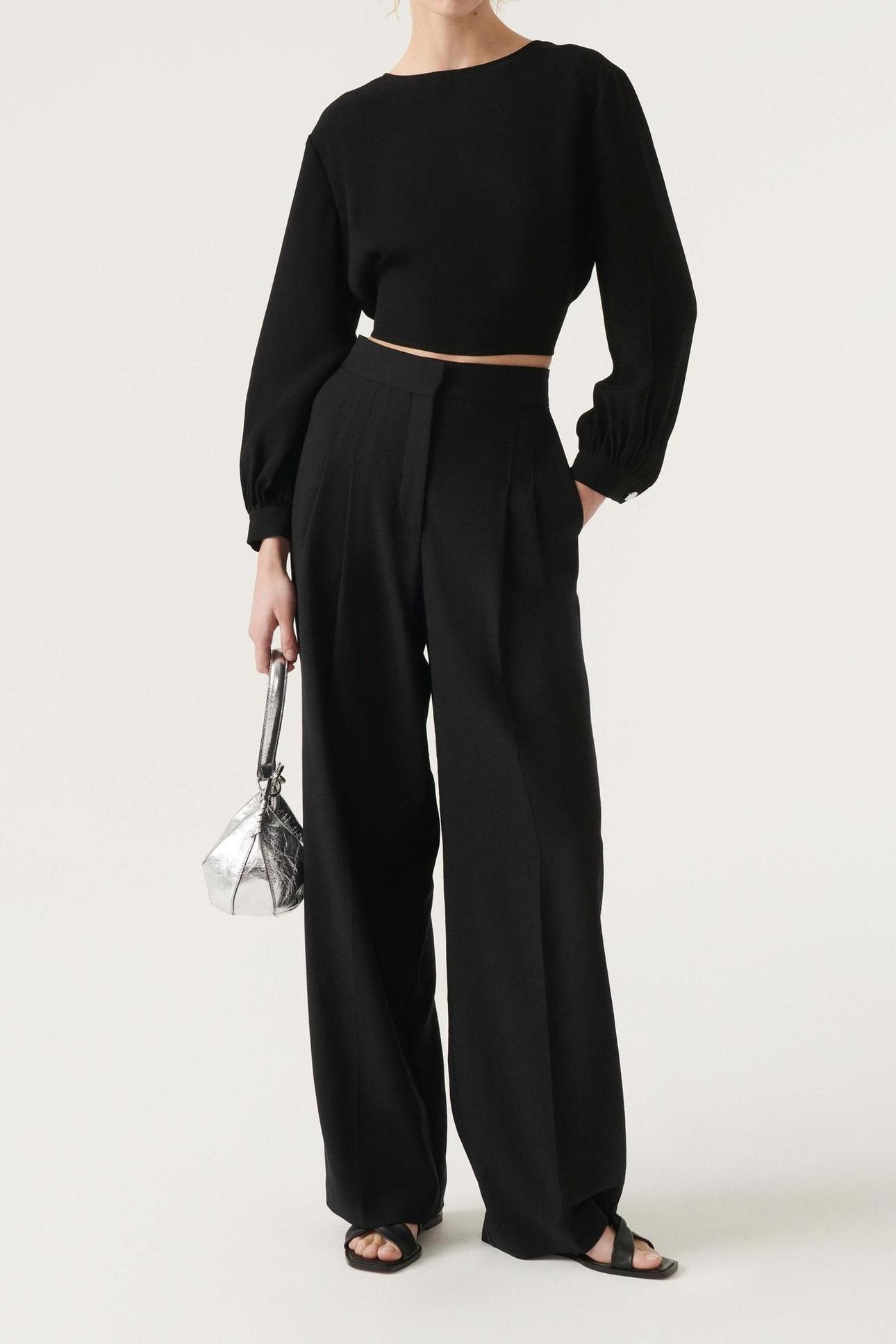 LONG SLEEVES TOP BLACK 5
