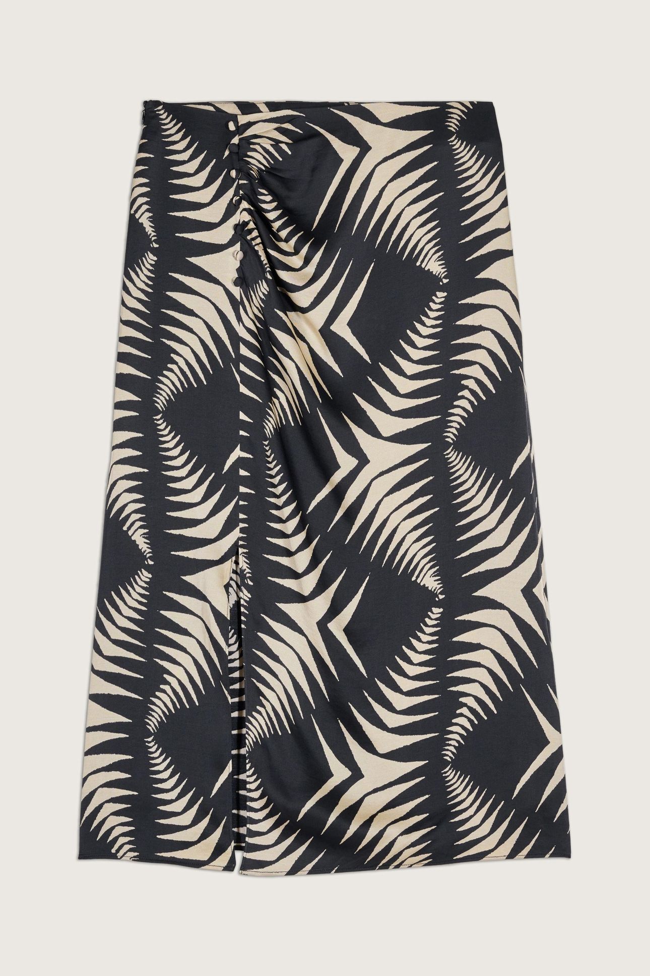 MID-LENGTH SKIRT BLACK 4