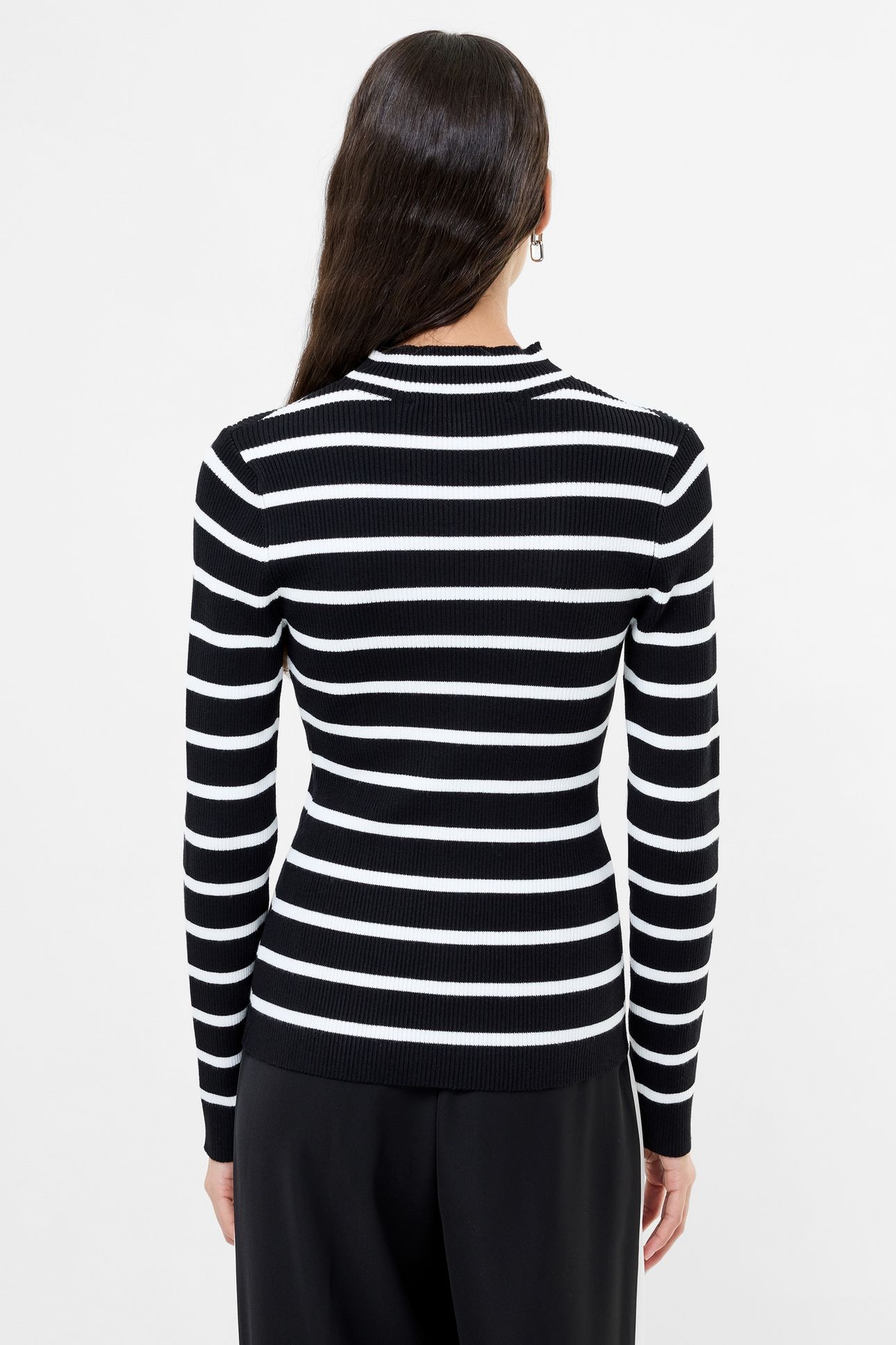 MELROSE LS HEART CUT OUT JUMPE BLACK/PORCELAIN CREA 3