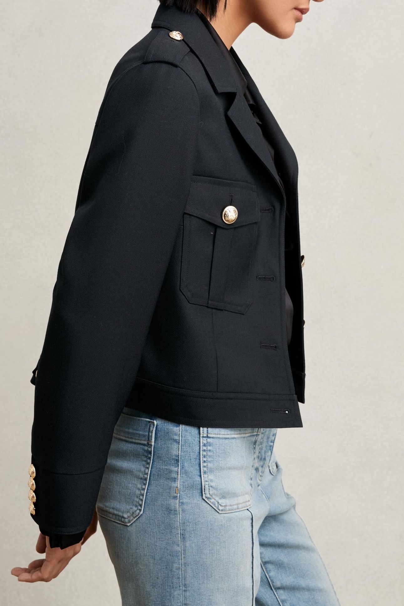 CROPPED JACKET BLACK 3