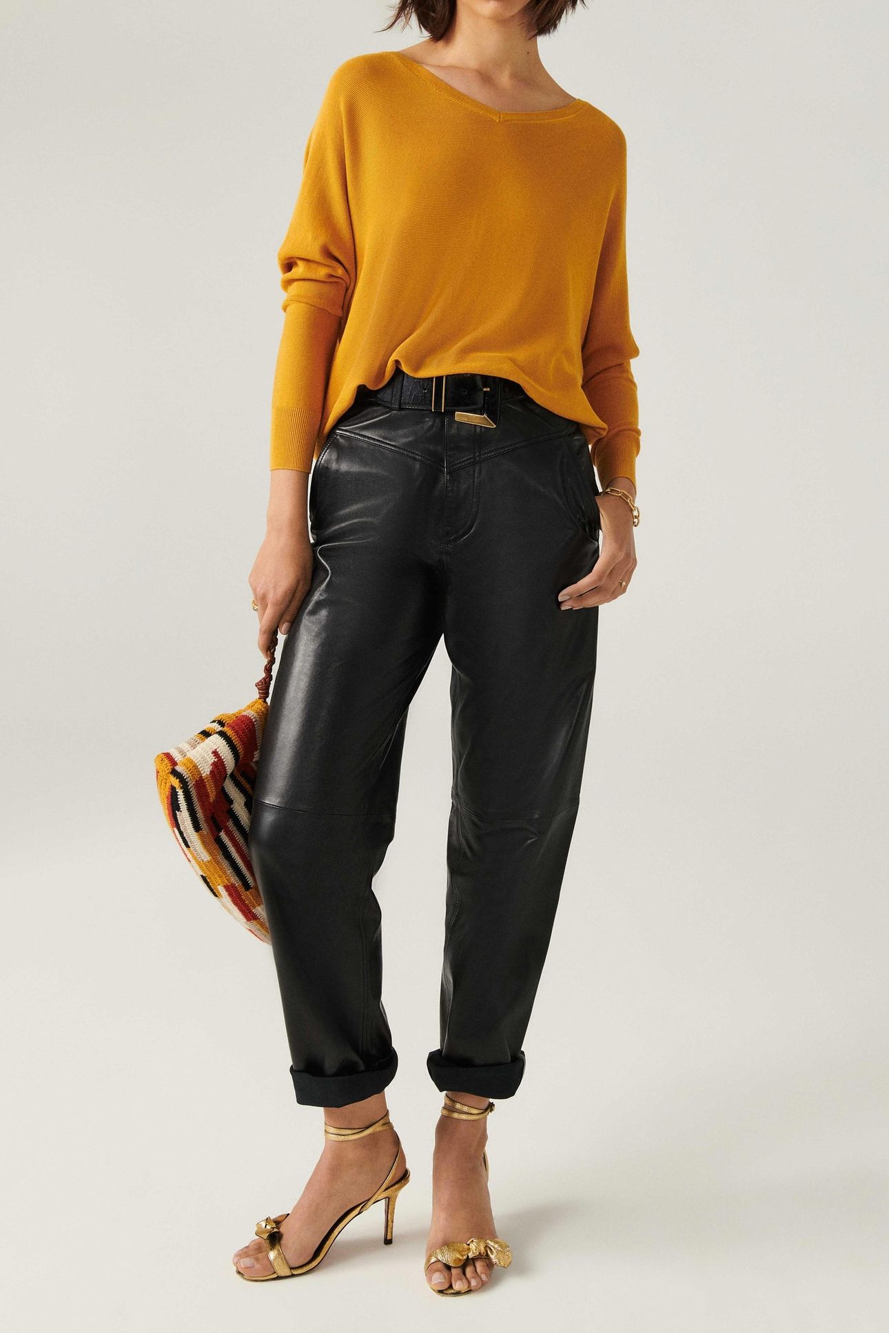 LONG SLEEVES KNIT OCRE 3
