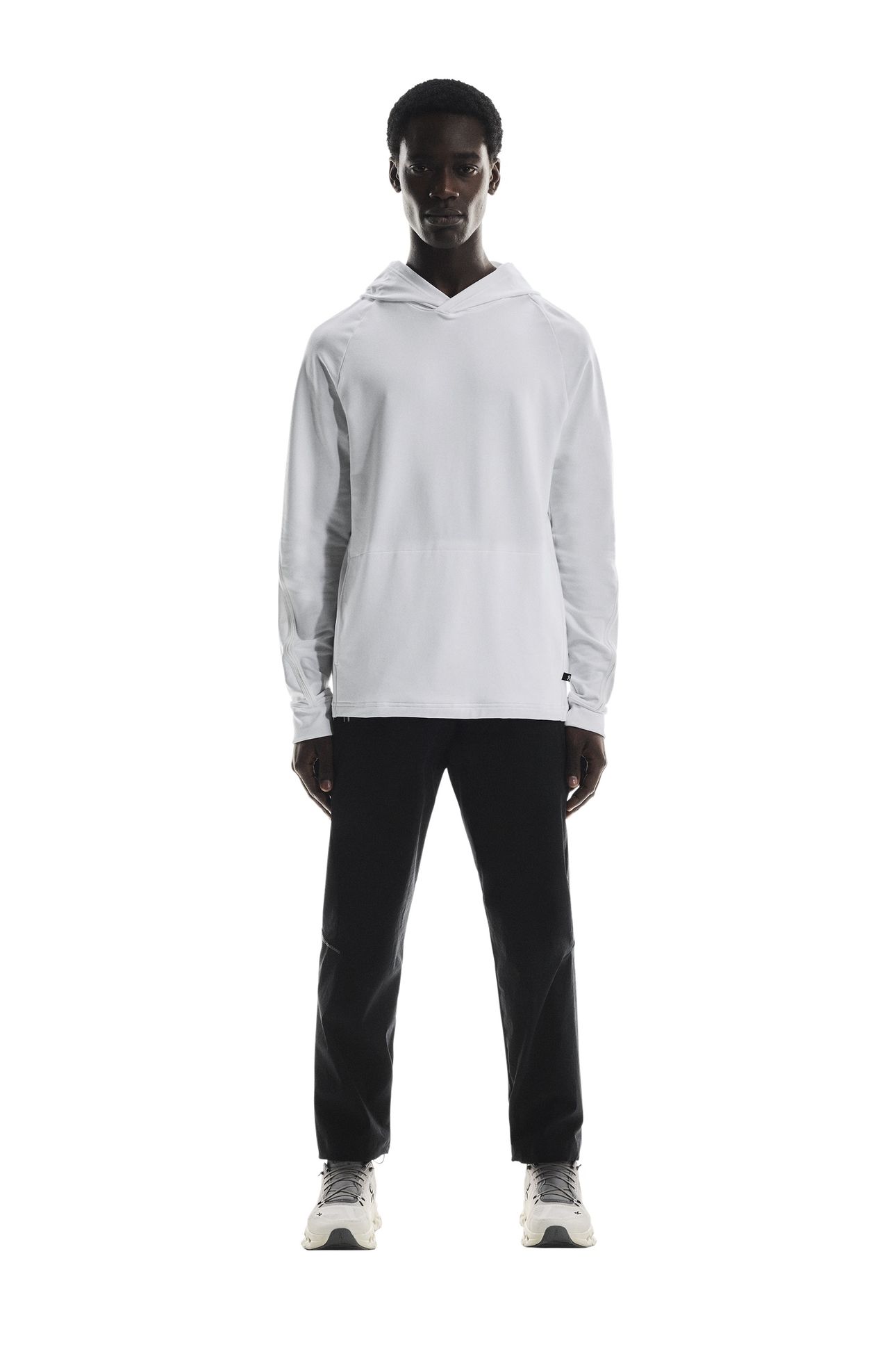 STUDIO HOODIE 1 WHITE 2