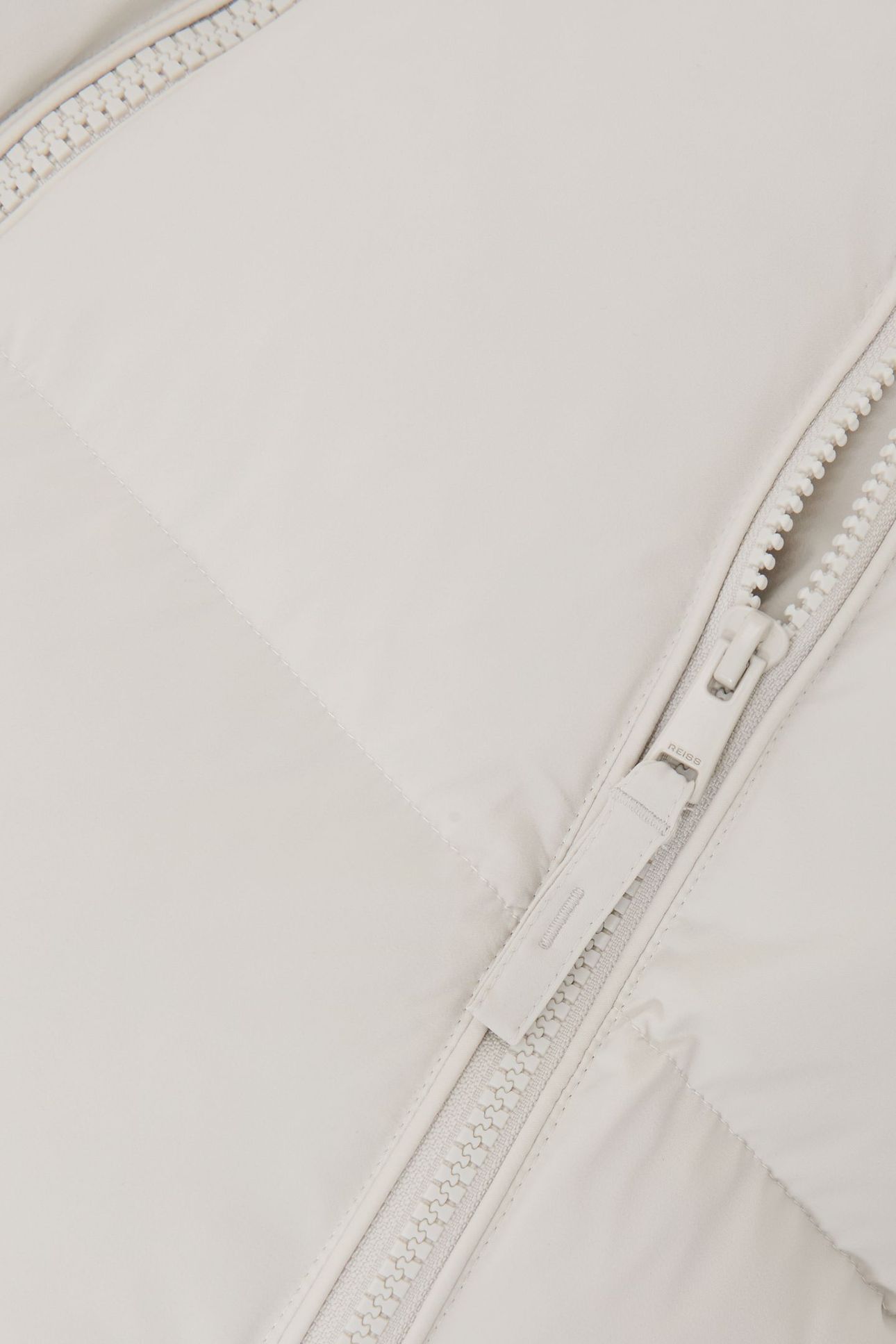 QUILTED ZIP THROUGH PUFFER GILET LIGHT STONE 5