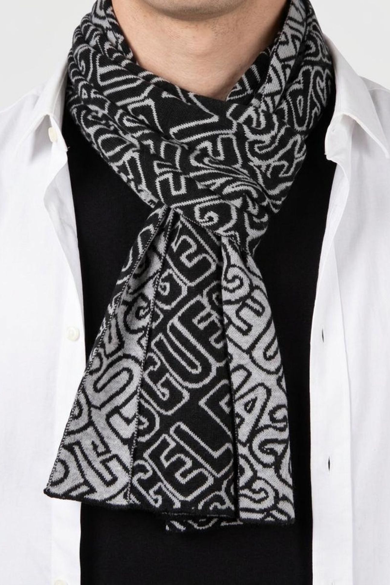 ALLOVER SCARF AO JACQ LA BLACK/GRE 4