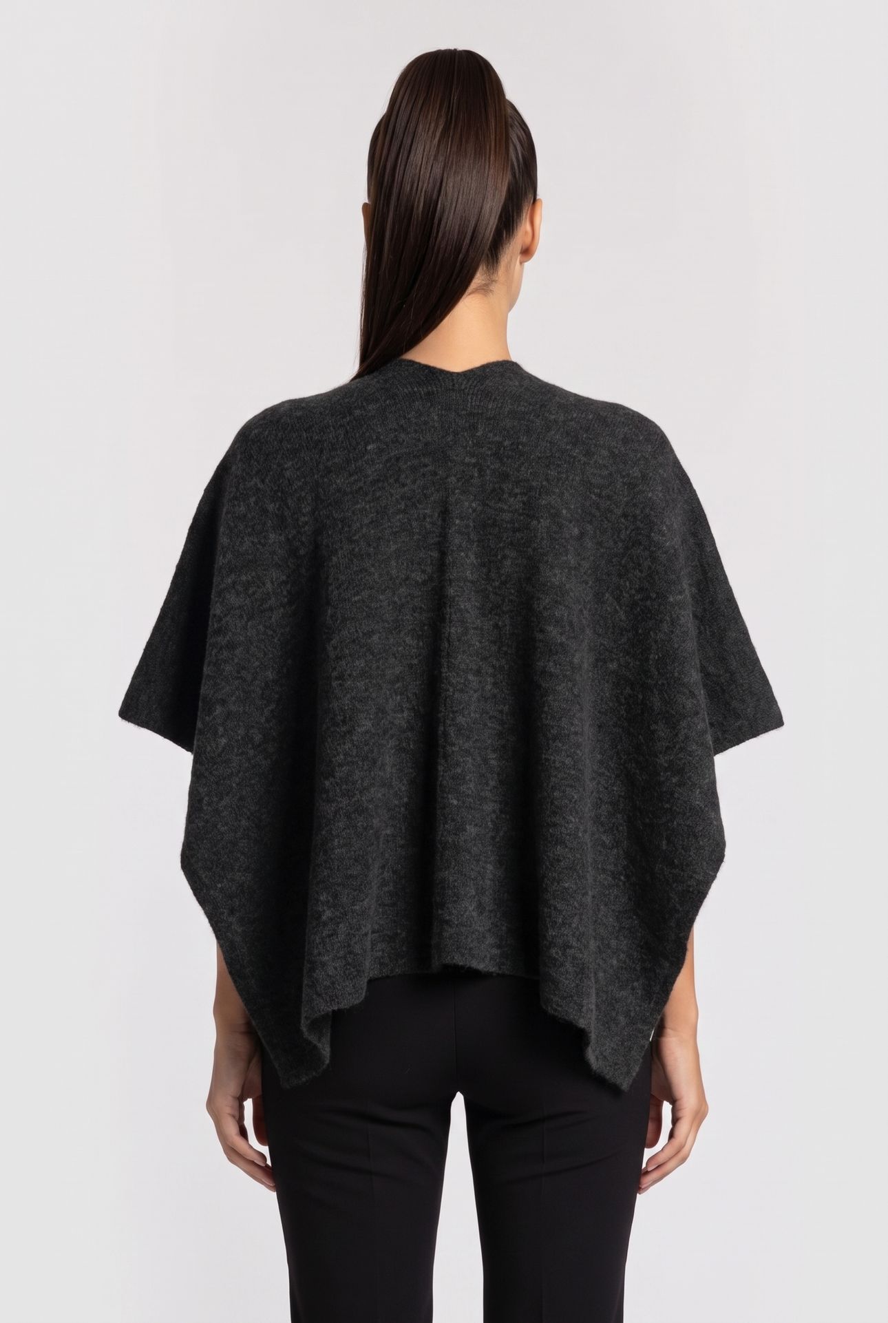 CLOVER ALPACA SHAWL GREY 2