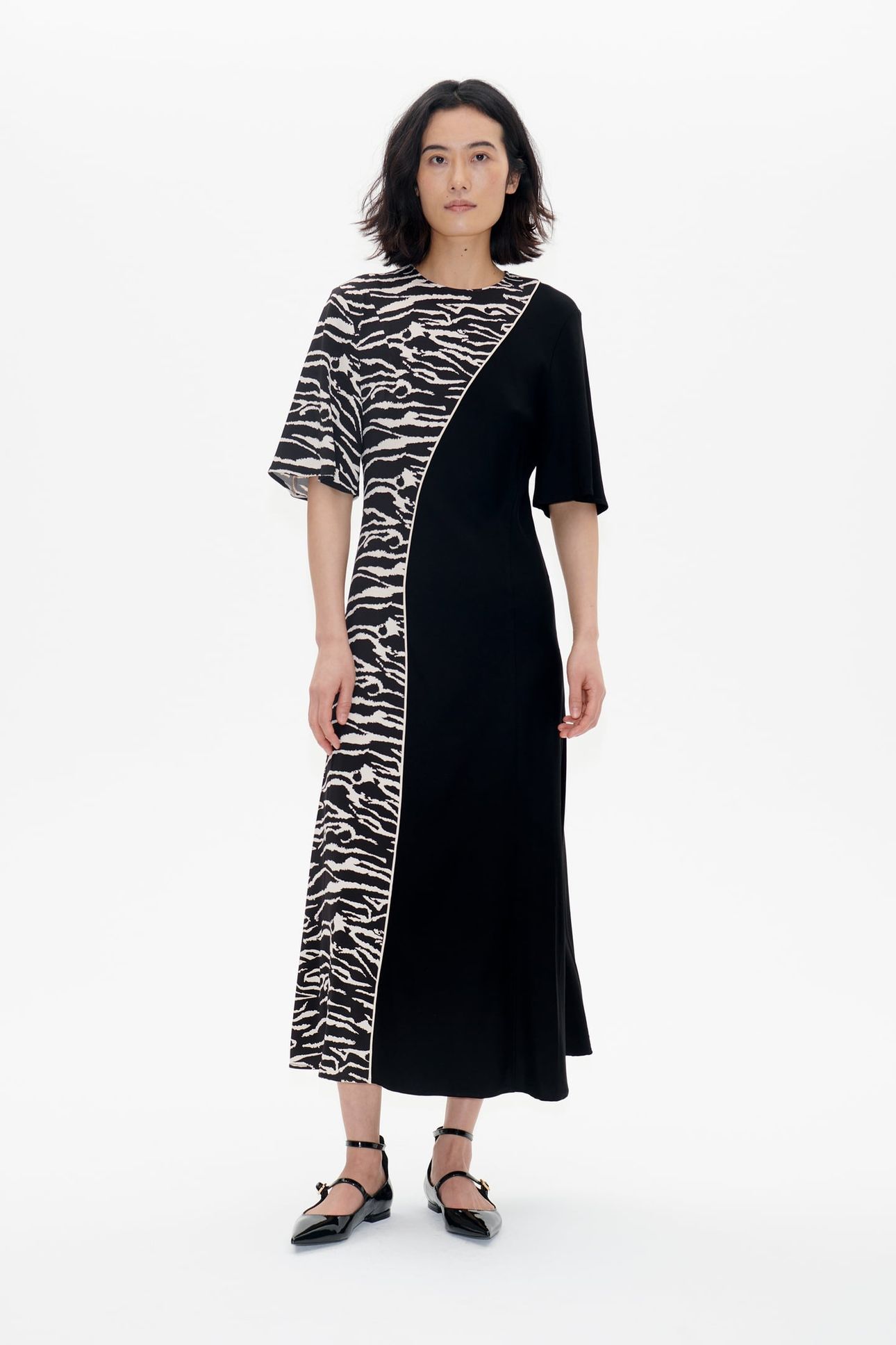 ANABEL DRESS BLACK WHISPER ZEBRA 1
