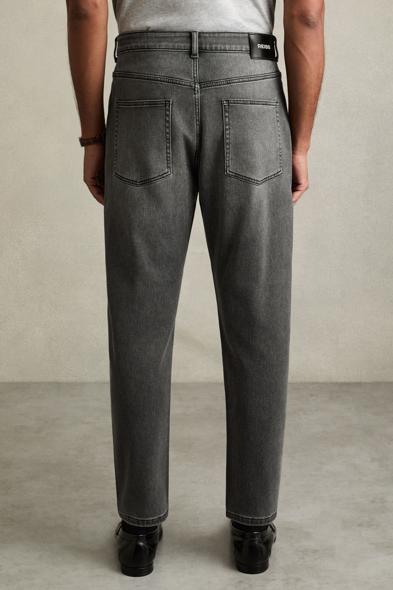 CROPPED RELAXED FIT JEAN WASHED BLACK 3