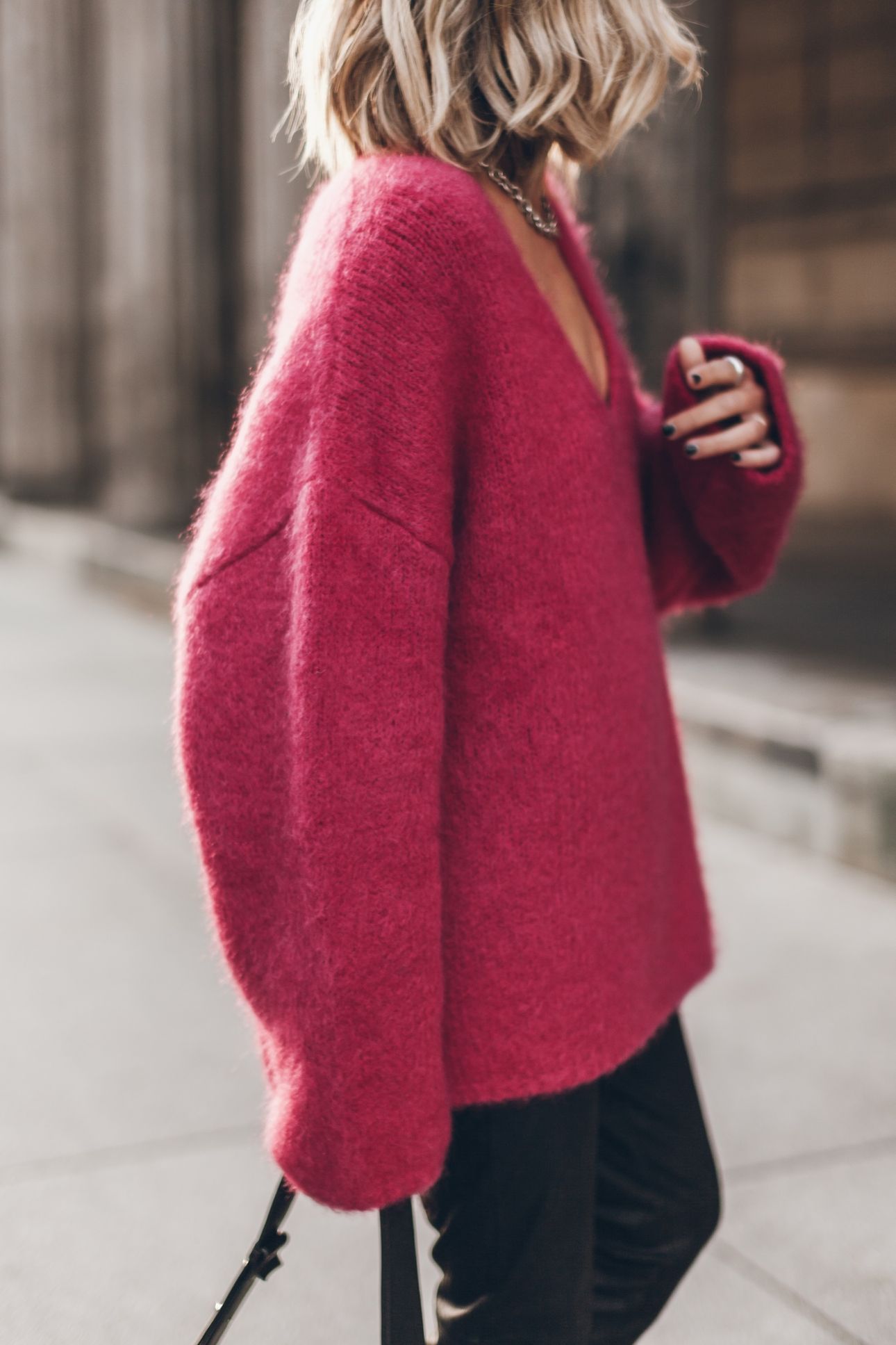 THE PINK DEEP V MOHAIR KNITTED SWEATER PINK 2