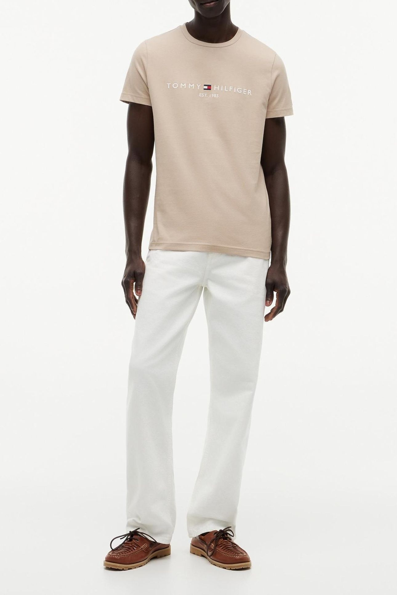 TOMMY LOGO TEE BATIQUE KHAKI 1