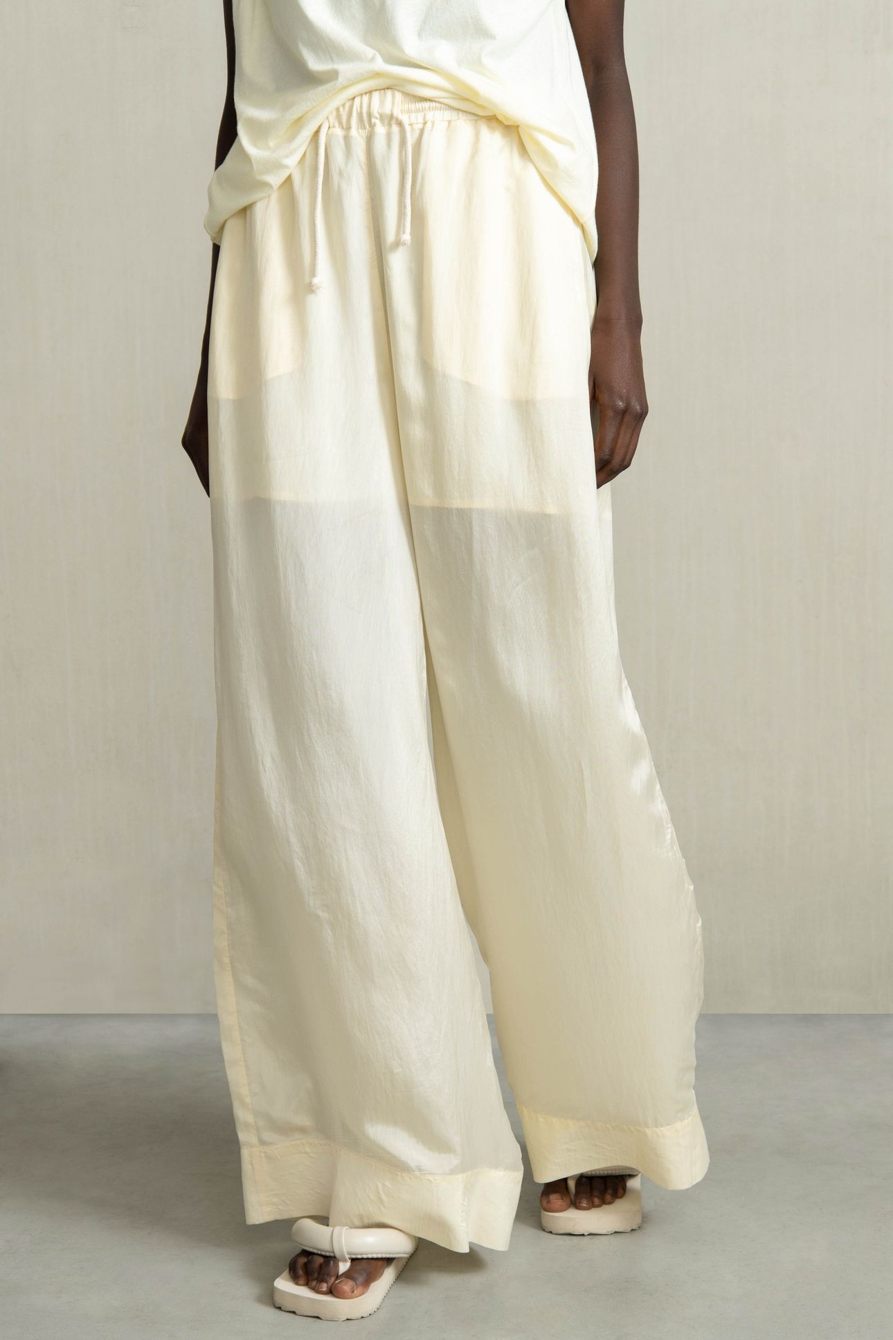 BONIE LIGHT YELLOW 1
