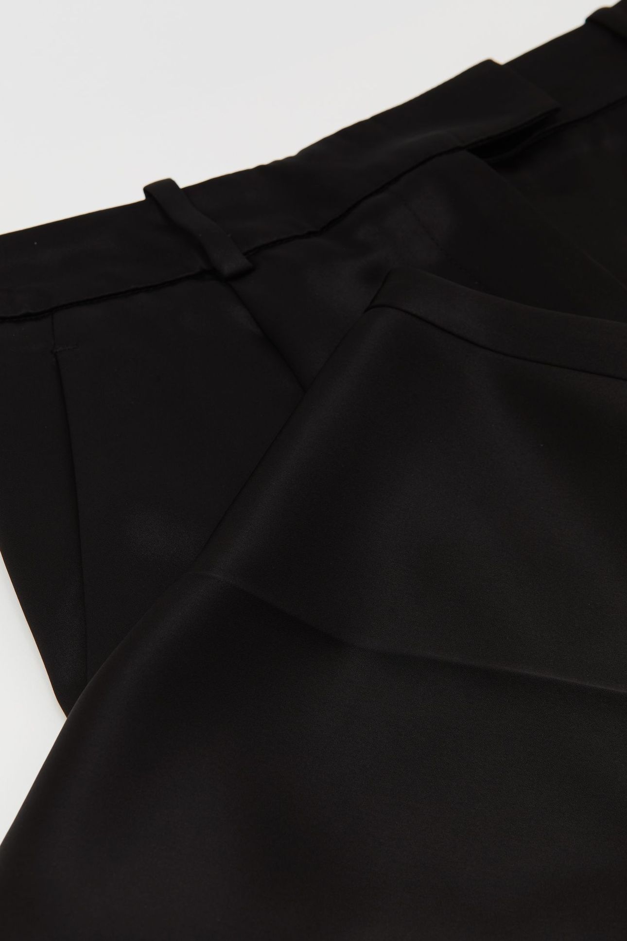 SATIN TAPER TROUSER BLACK 5