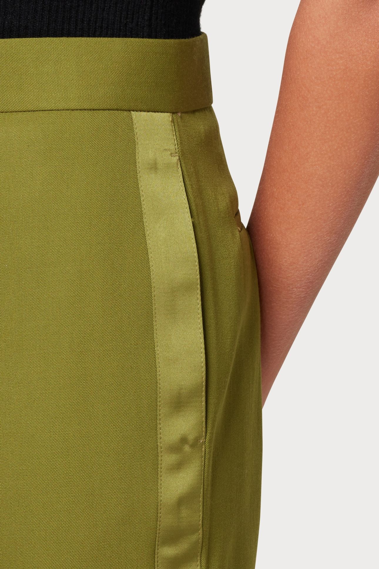 WOMENS TROUSERS GREEN 8