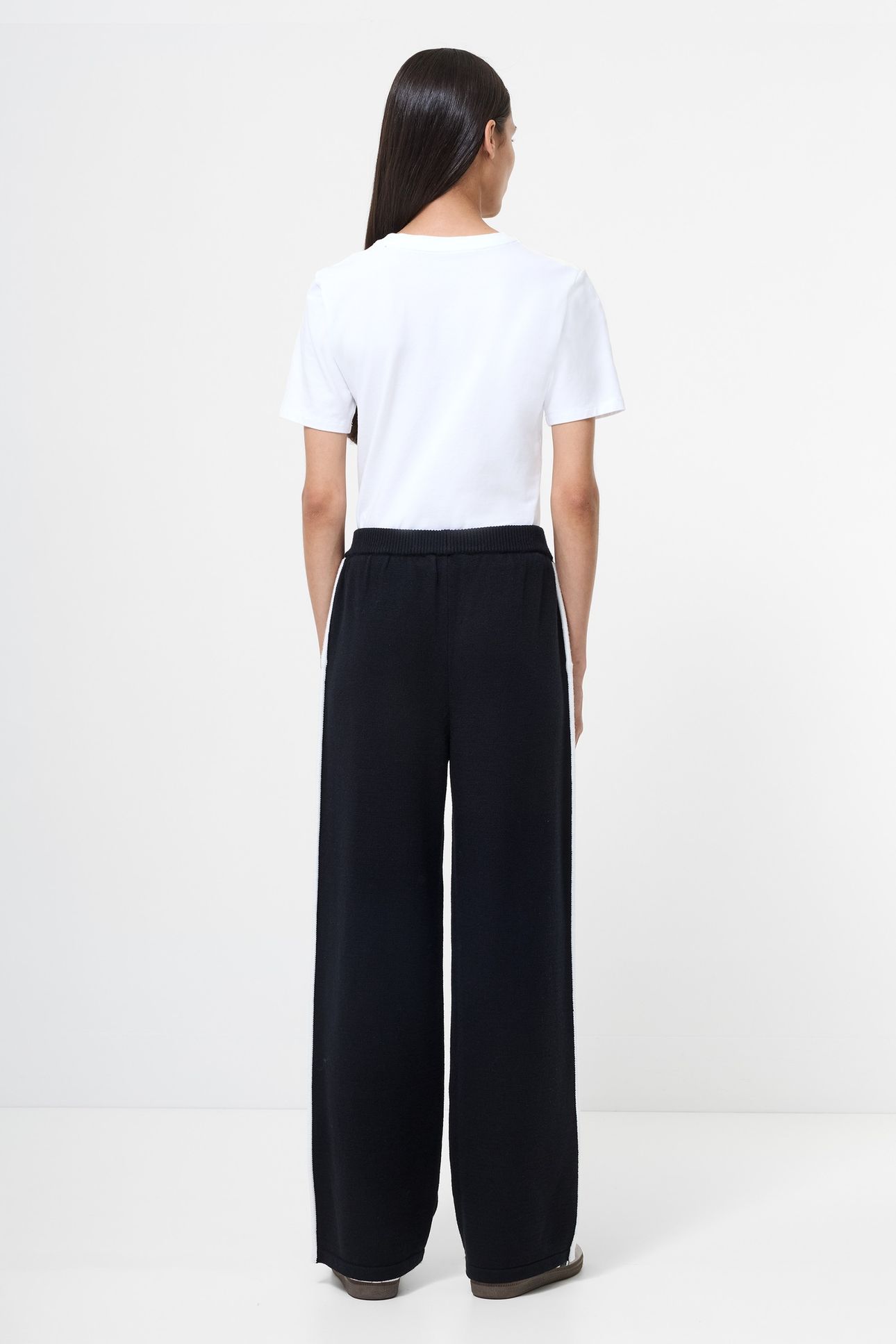 JORDAN WIDE LEG TRSR BLACK/PORCELAIN CRM 2