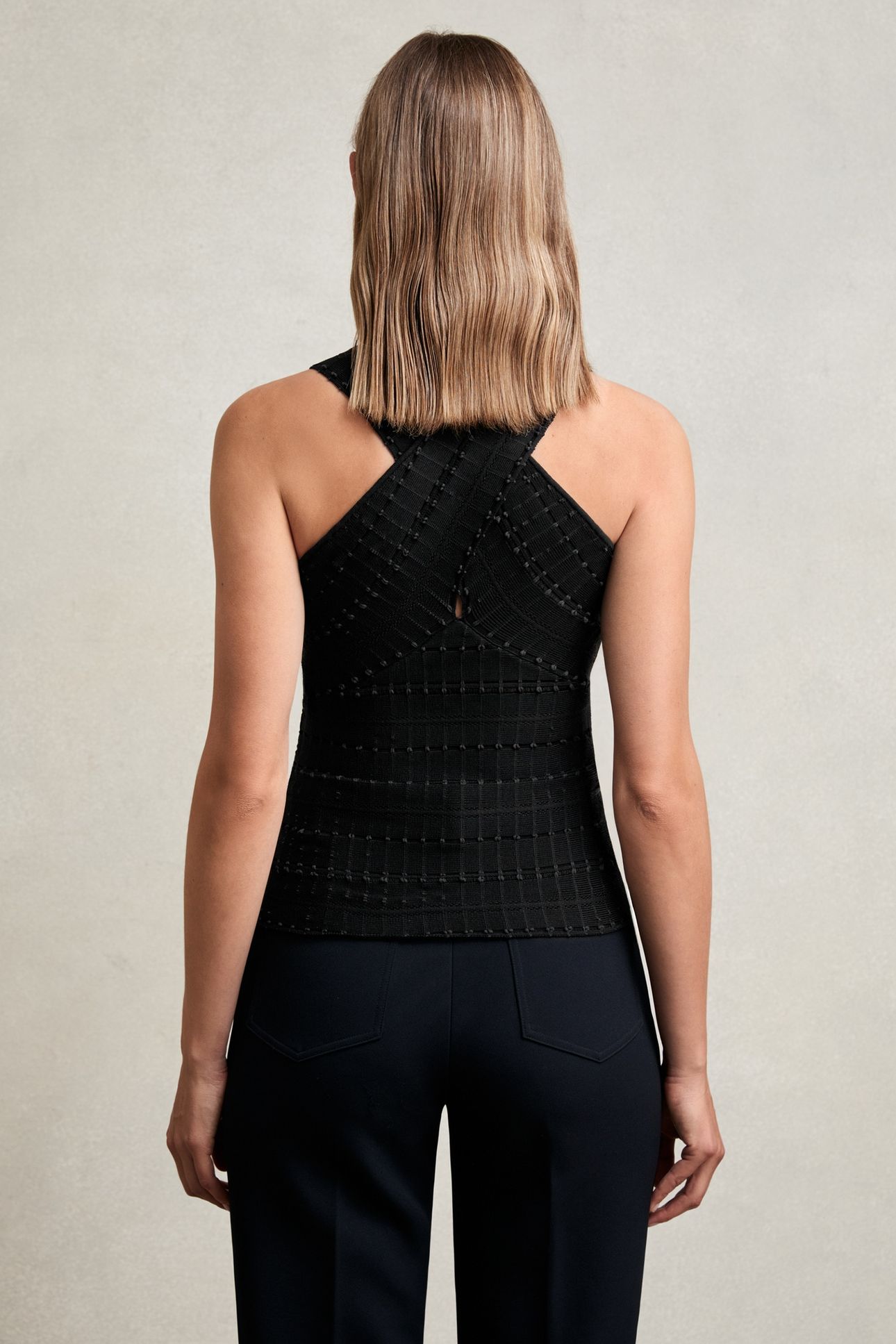 CROSS NECK TEXTURE TOP BLACK 2