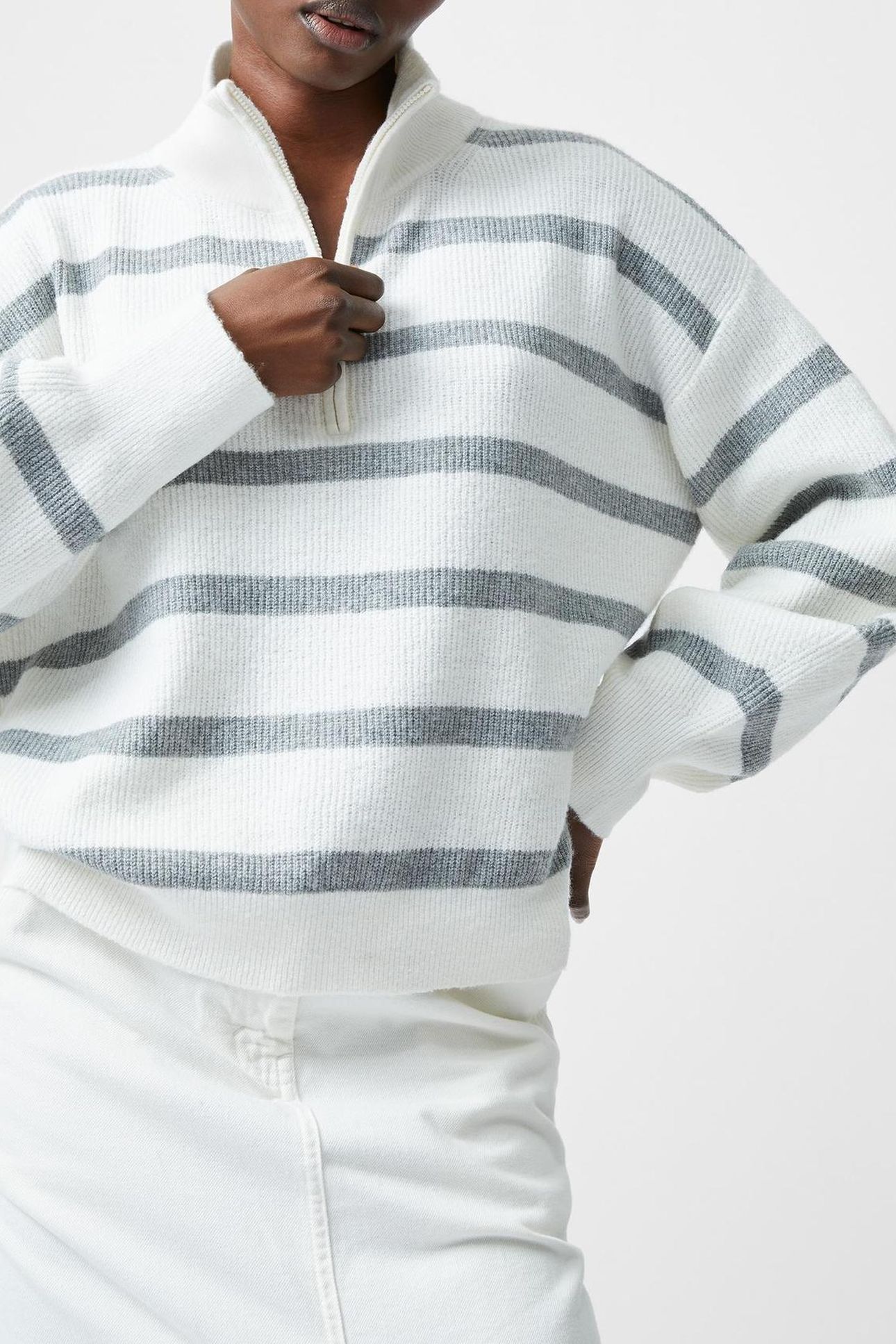 VHARI HALF KNIT JUMPER SU WHITE/MID GREY ME 4