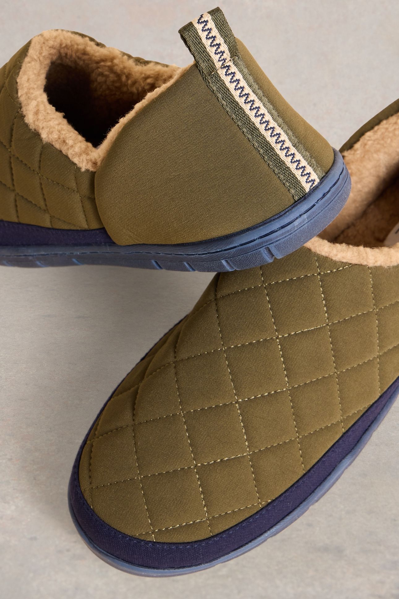 NYLON PUFFER SLIPPER KHAKI GREEN 3