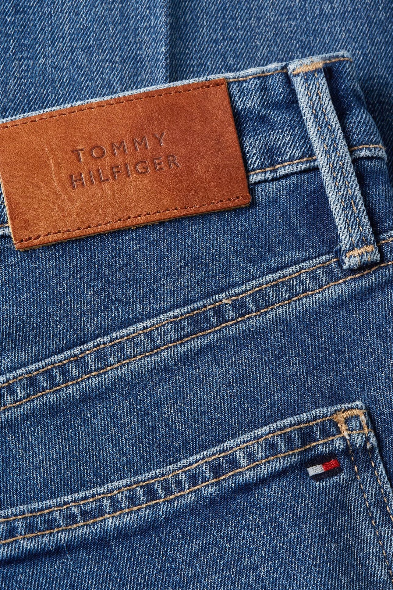 BOOTCUT MID RISE MID BLUE 7
