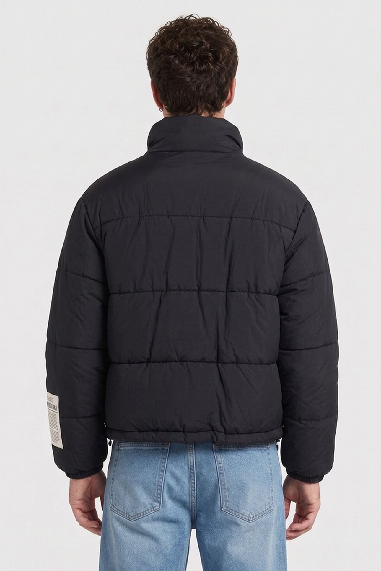 OUTERWEAR BLACK 2