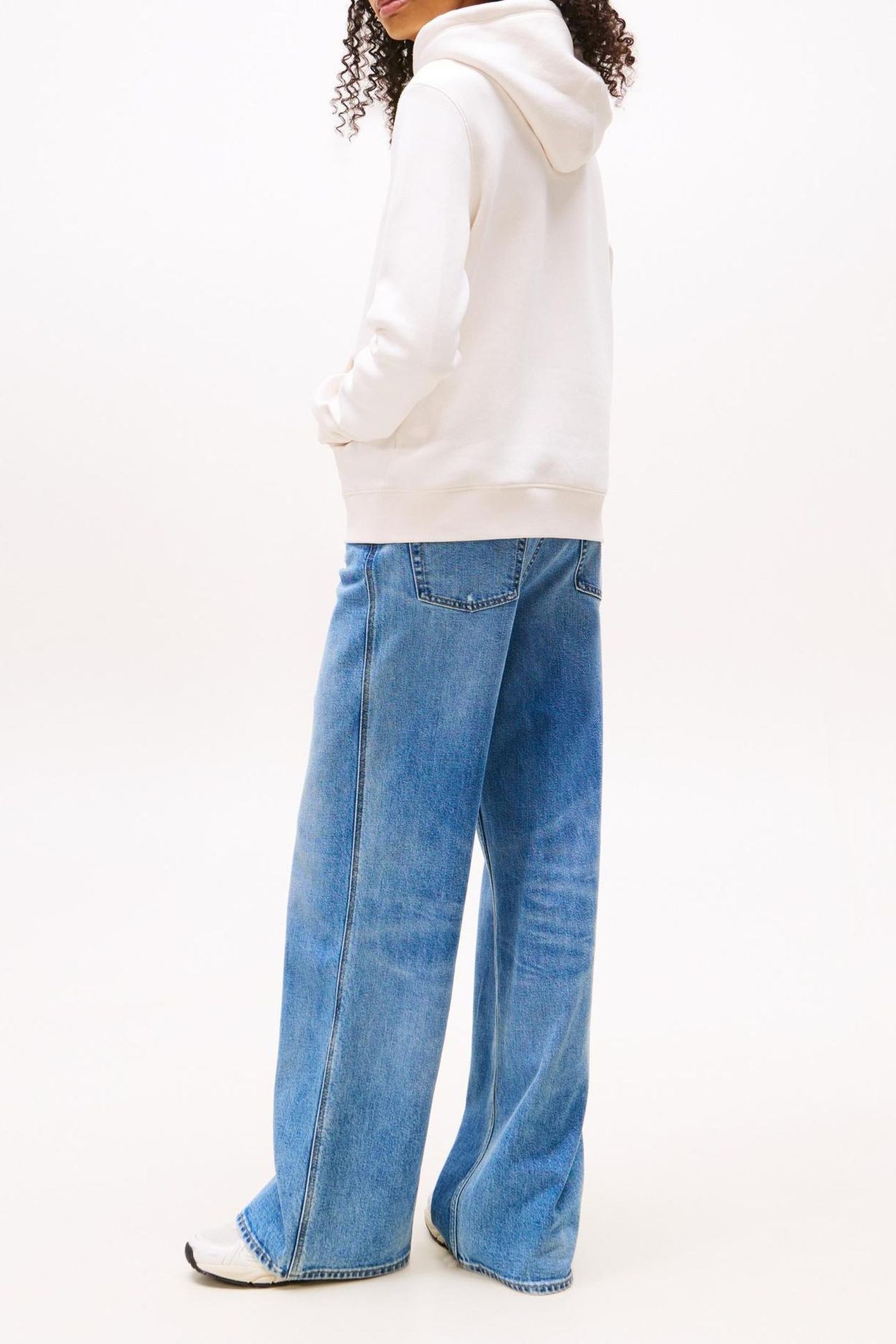 TJW REG LINEAR HOODIE ANCIENT WHITE 3