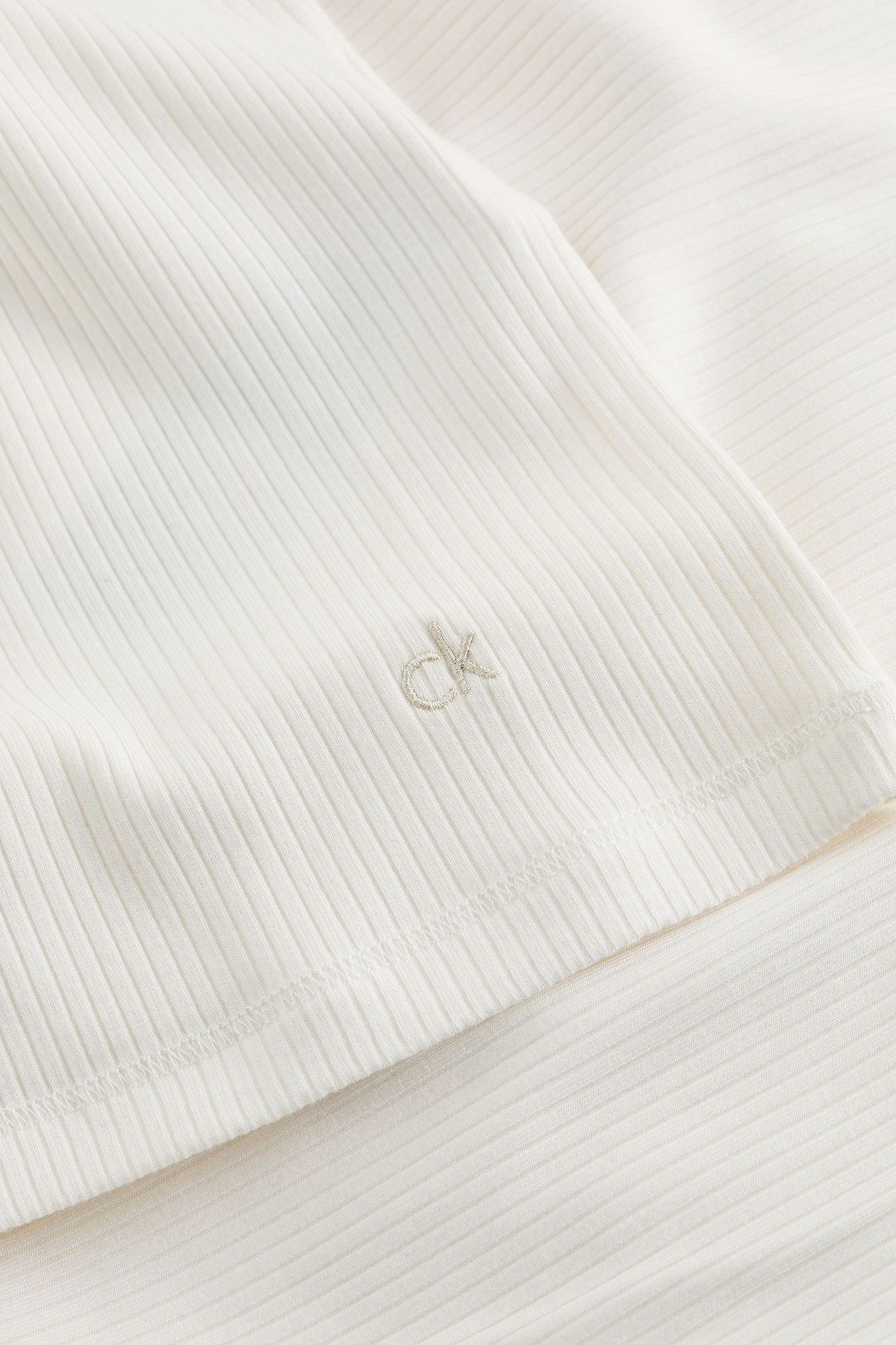 MODAL RIB SLIM SS TOP TOFU 7