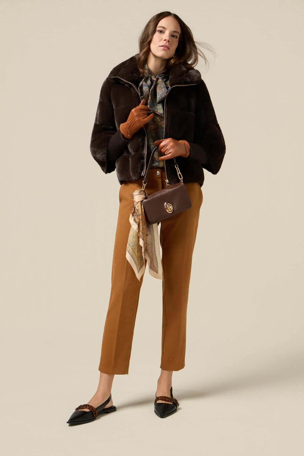 FUZZY FABRIC JACKET BROWN 2
