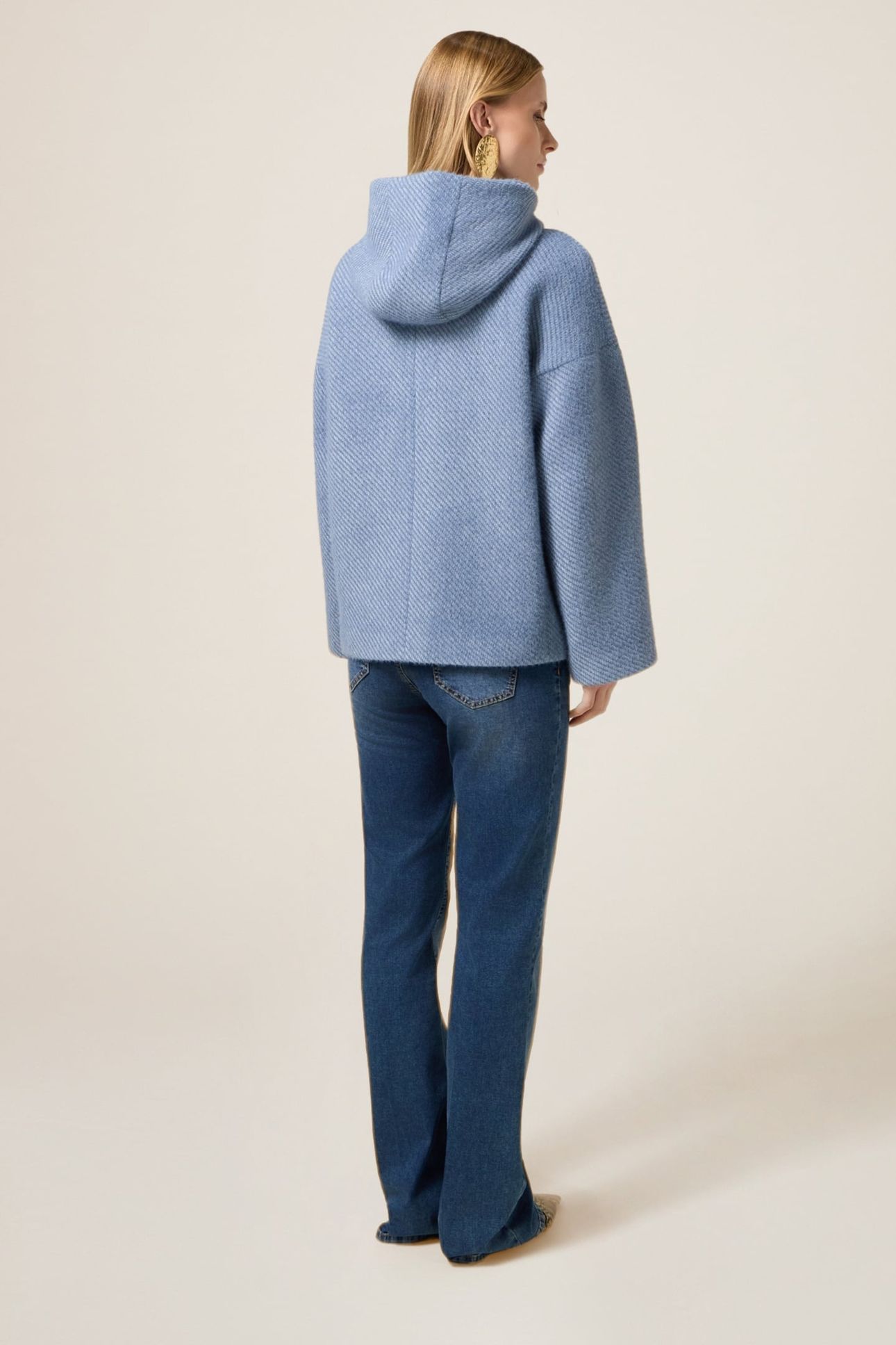 SHORT COAT IN KNITTED FABRIC LIGHT BLUE 5