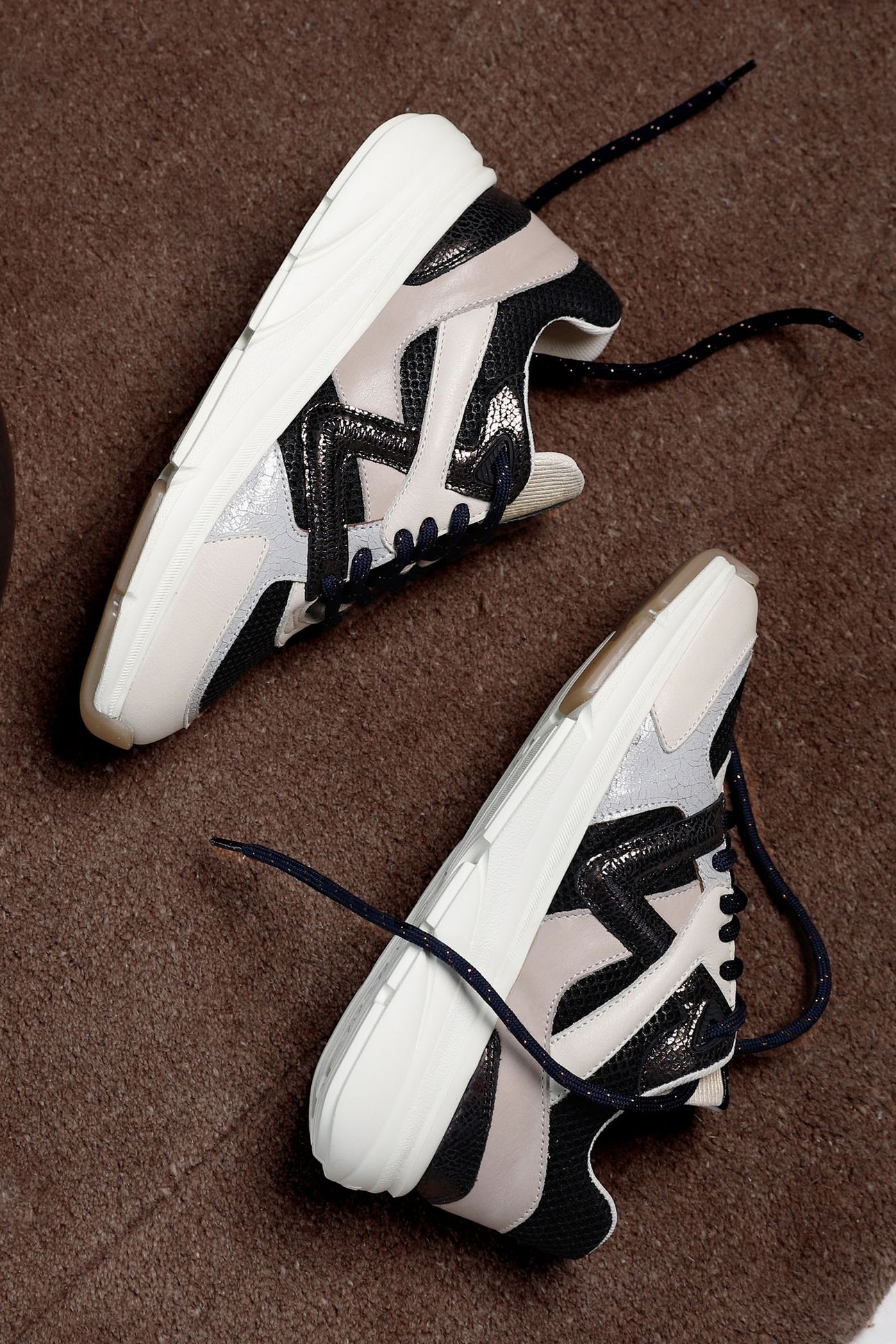 VIC KYRO MULTICOLORED 5