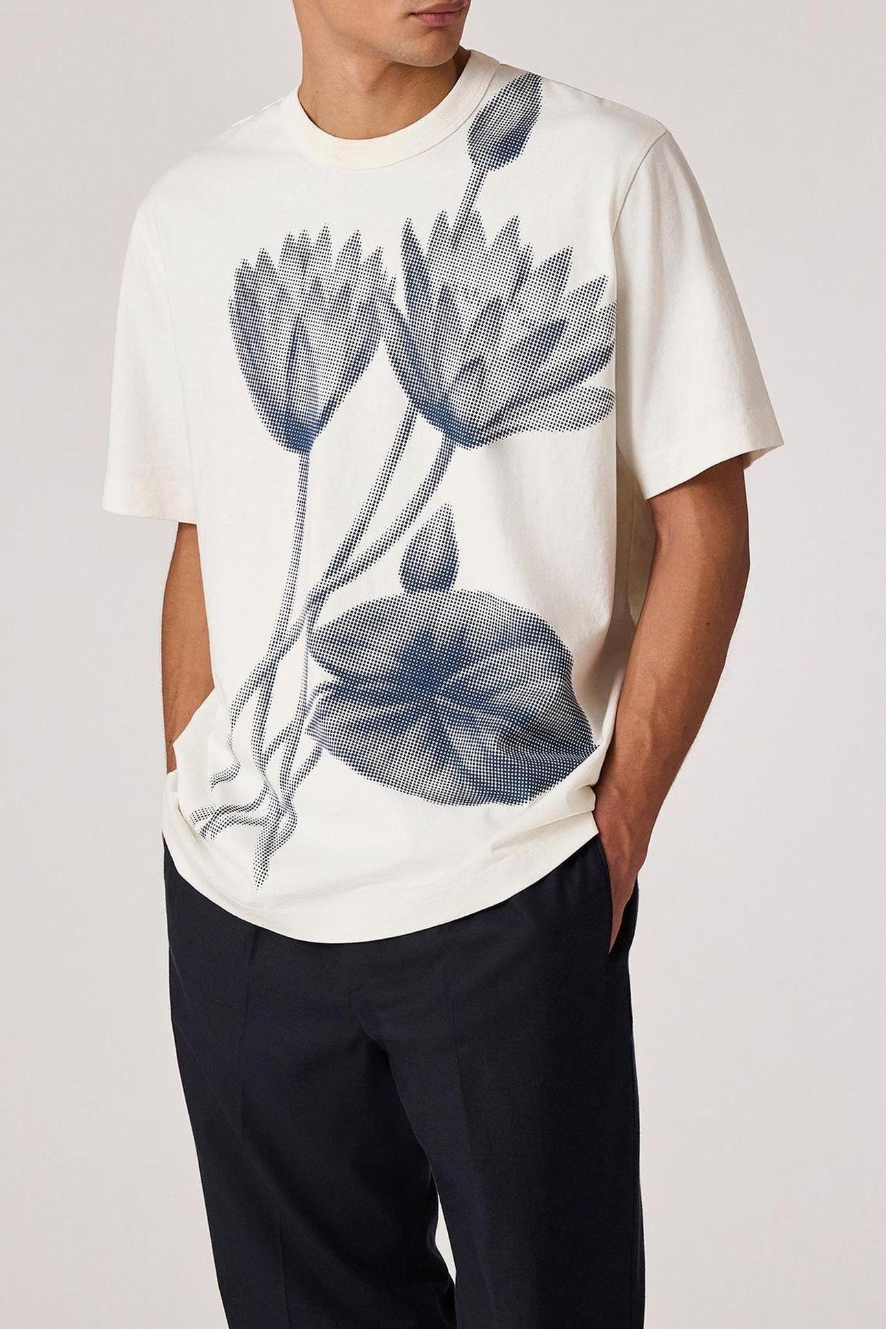 MENS SS REG FIT TSHIRT 1/2 TONE FLORAL OFF WHITE 1