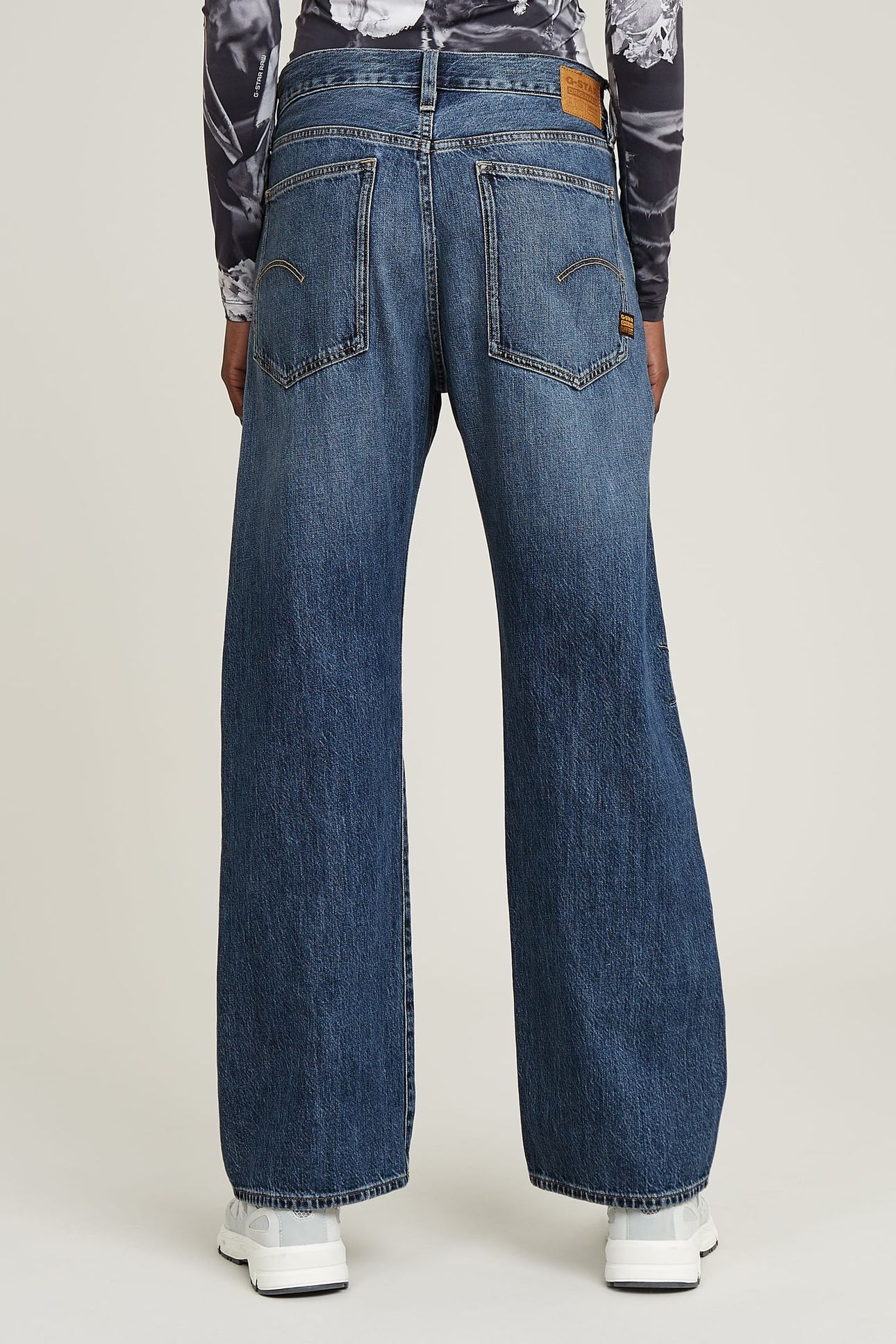 BOWEY 3D BOYFRIEND MEDIUM BLUE 2