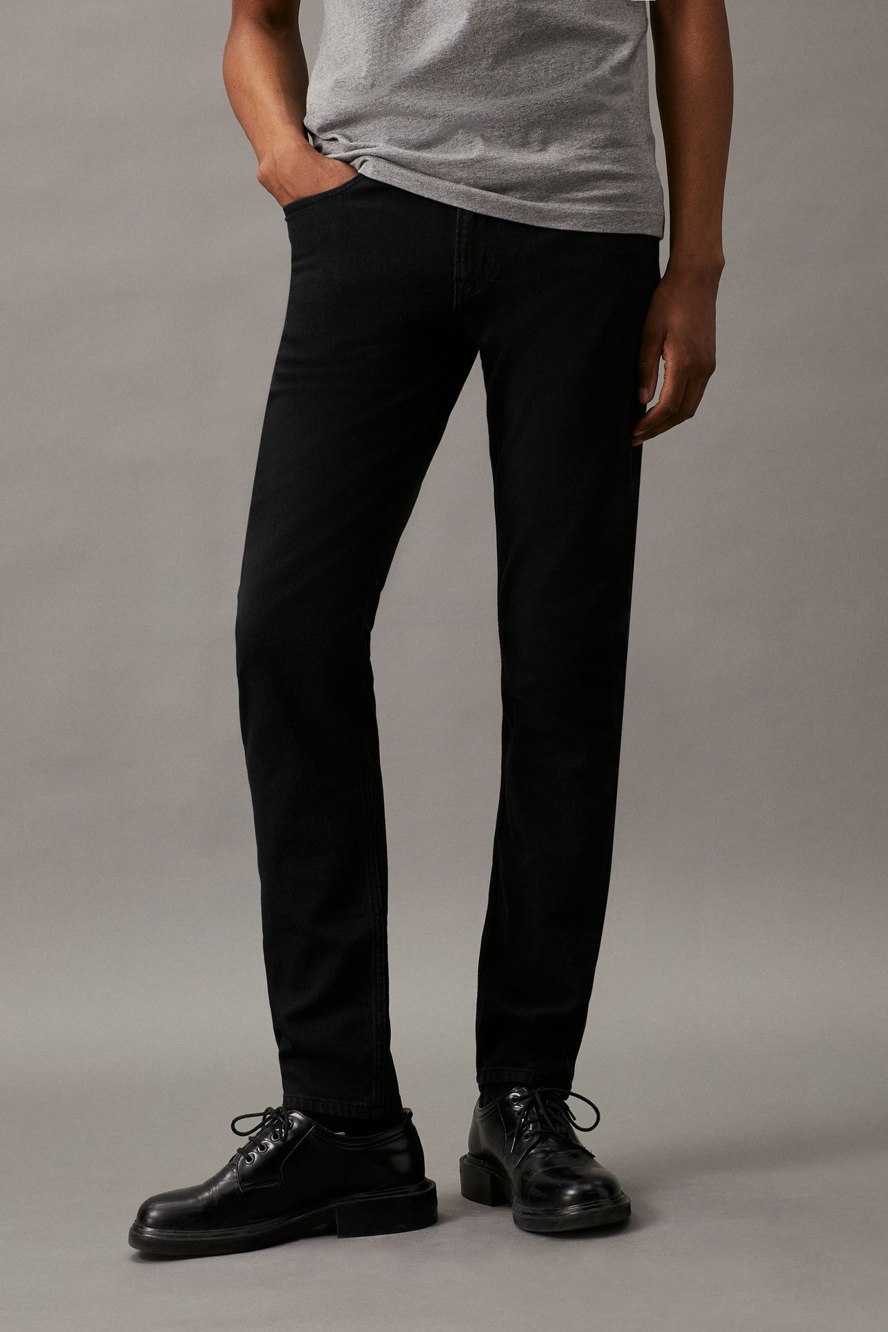 SLIM TAPER DENIM BLACK 1