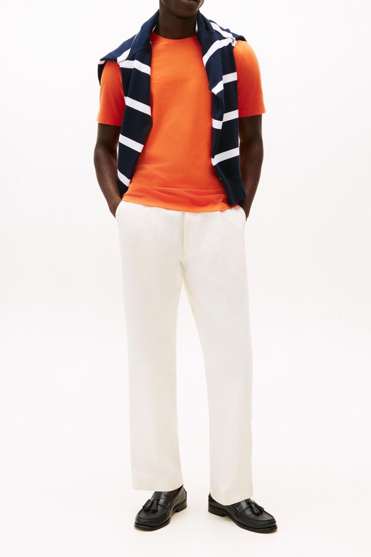 ESSENTIAL SEASONAL REG FIT BRILLIANT ORANGE 2