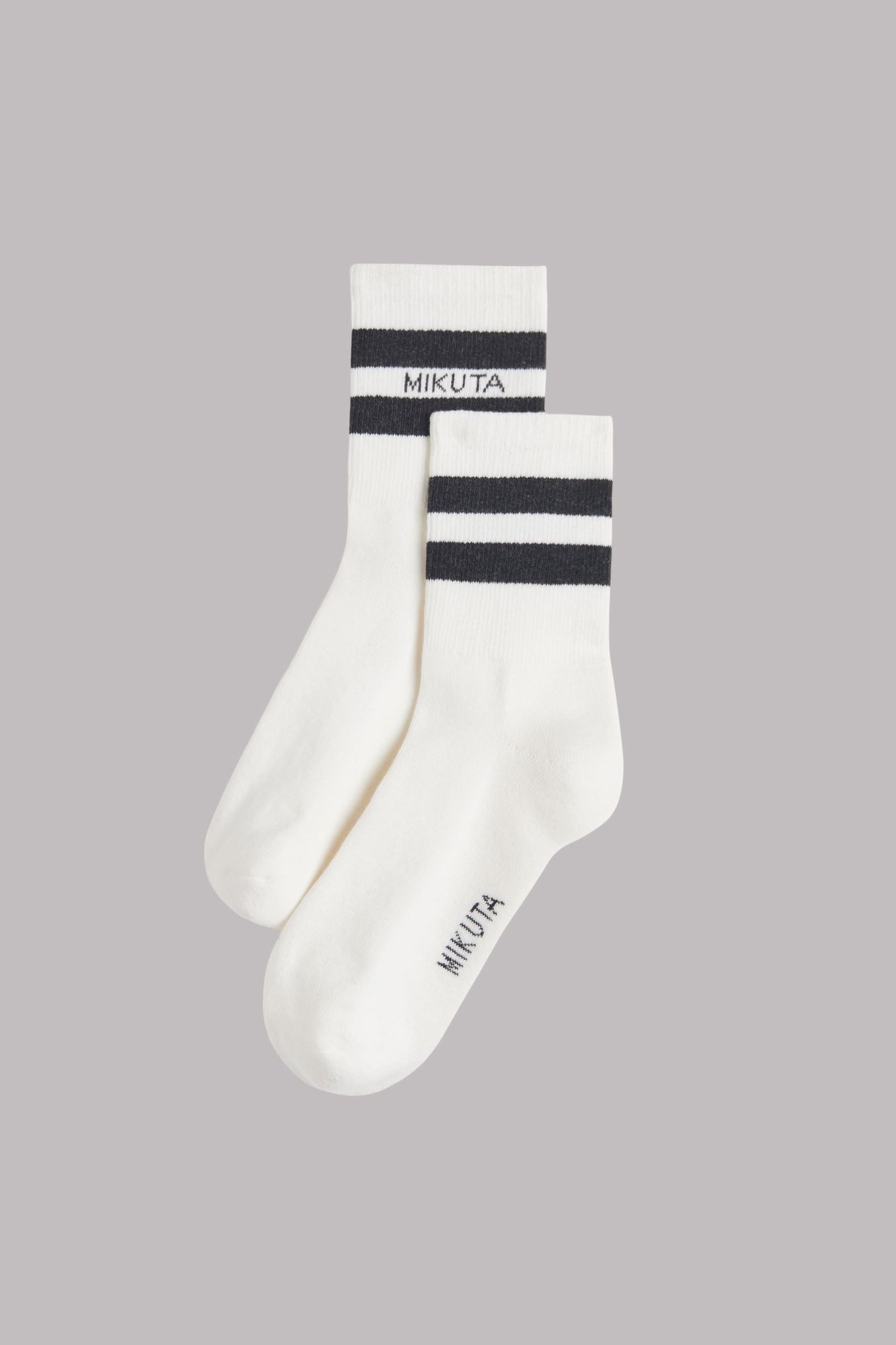 THE SPORTY SOCKS 1