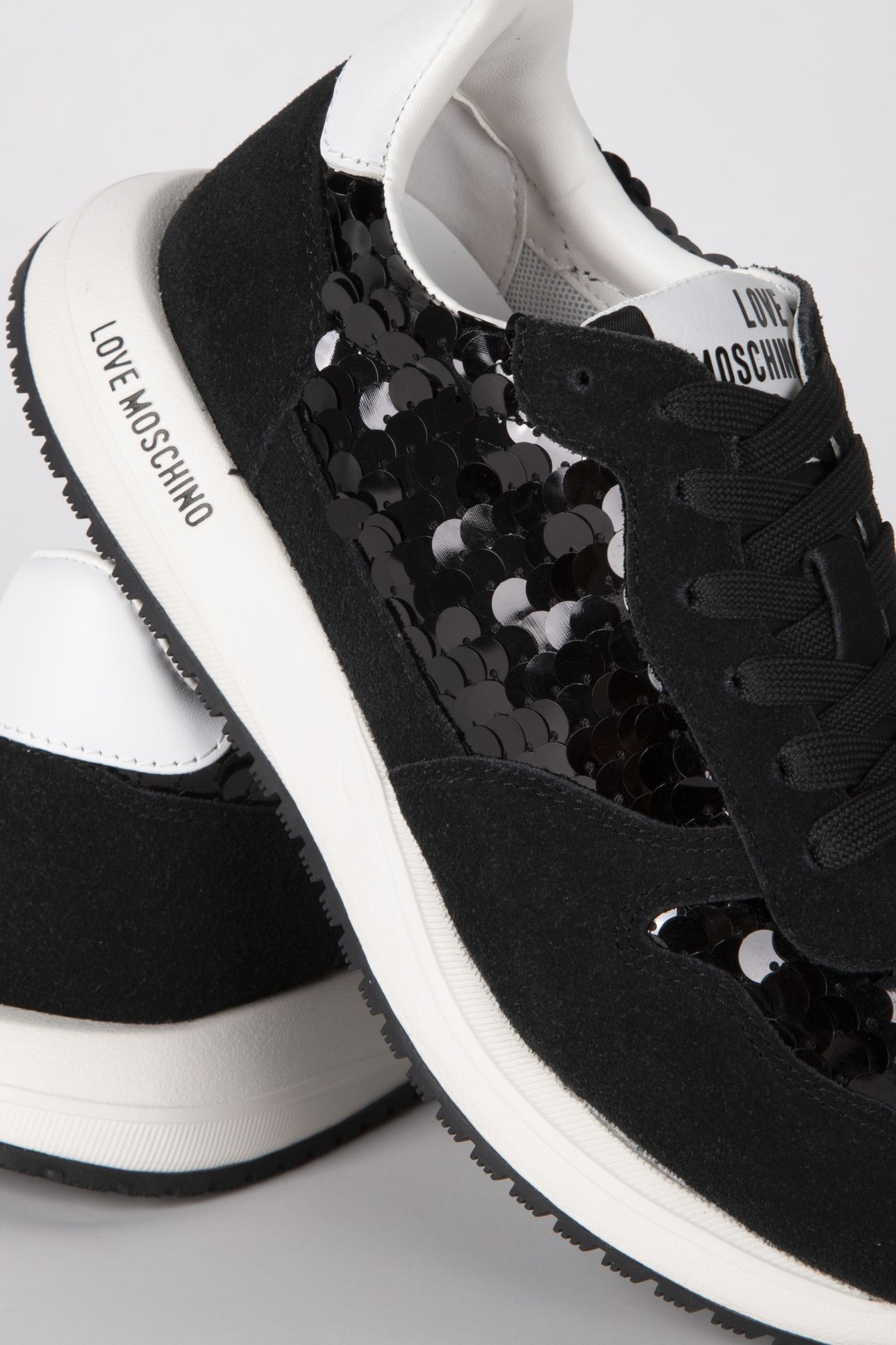 SNEAKERS BLACK 3
