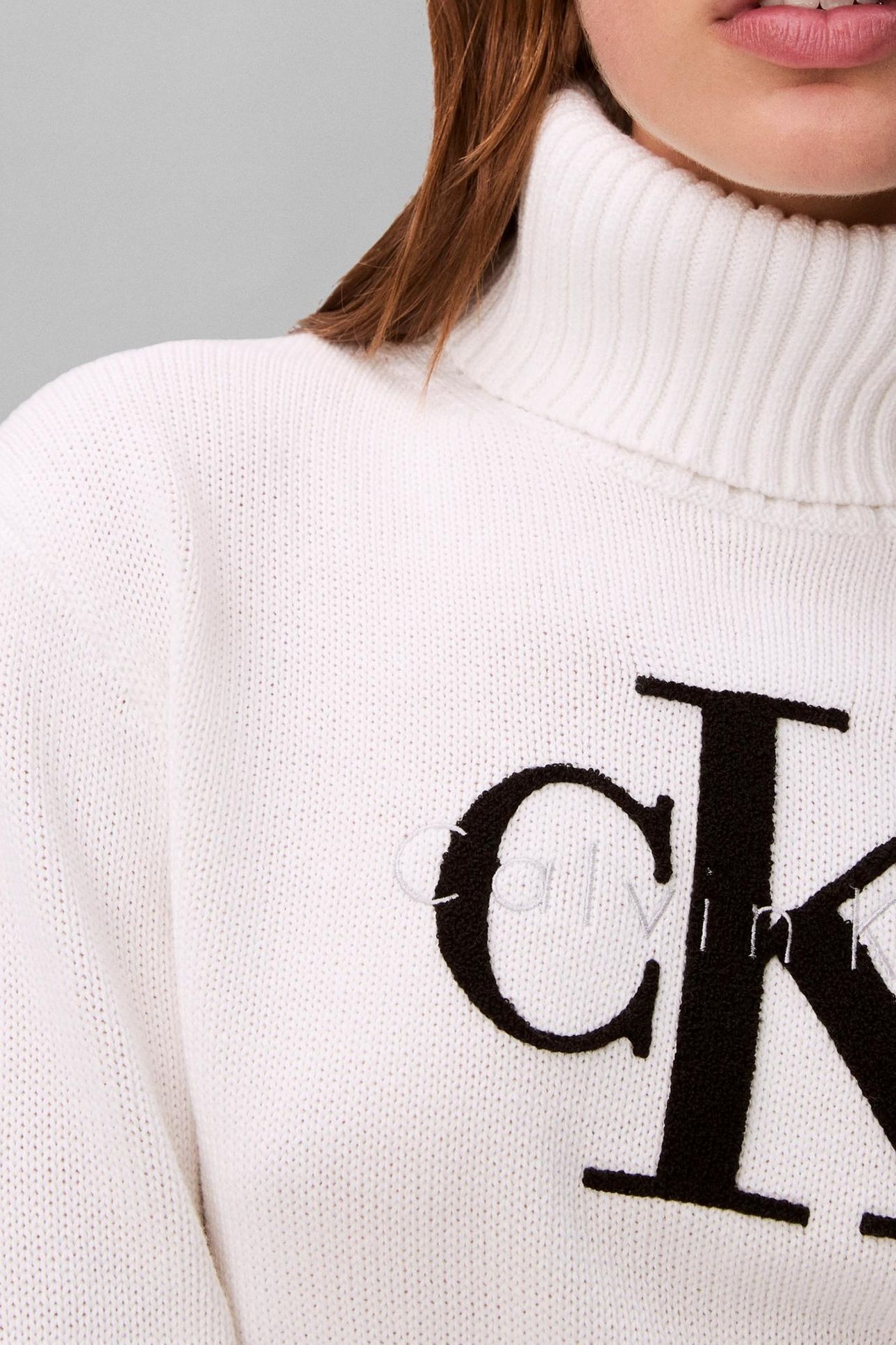 CHENILLE MONOLOGO SWEATER BRILLIANT WHITE 6