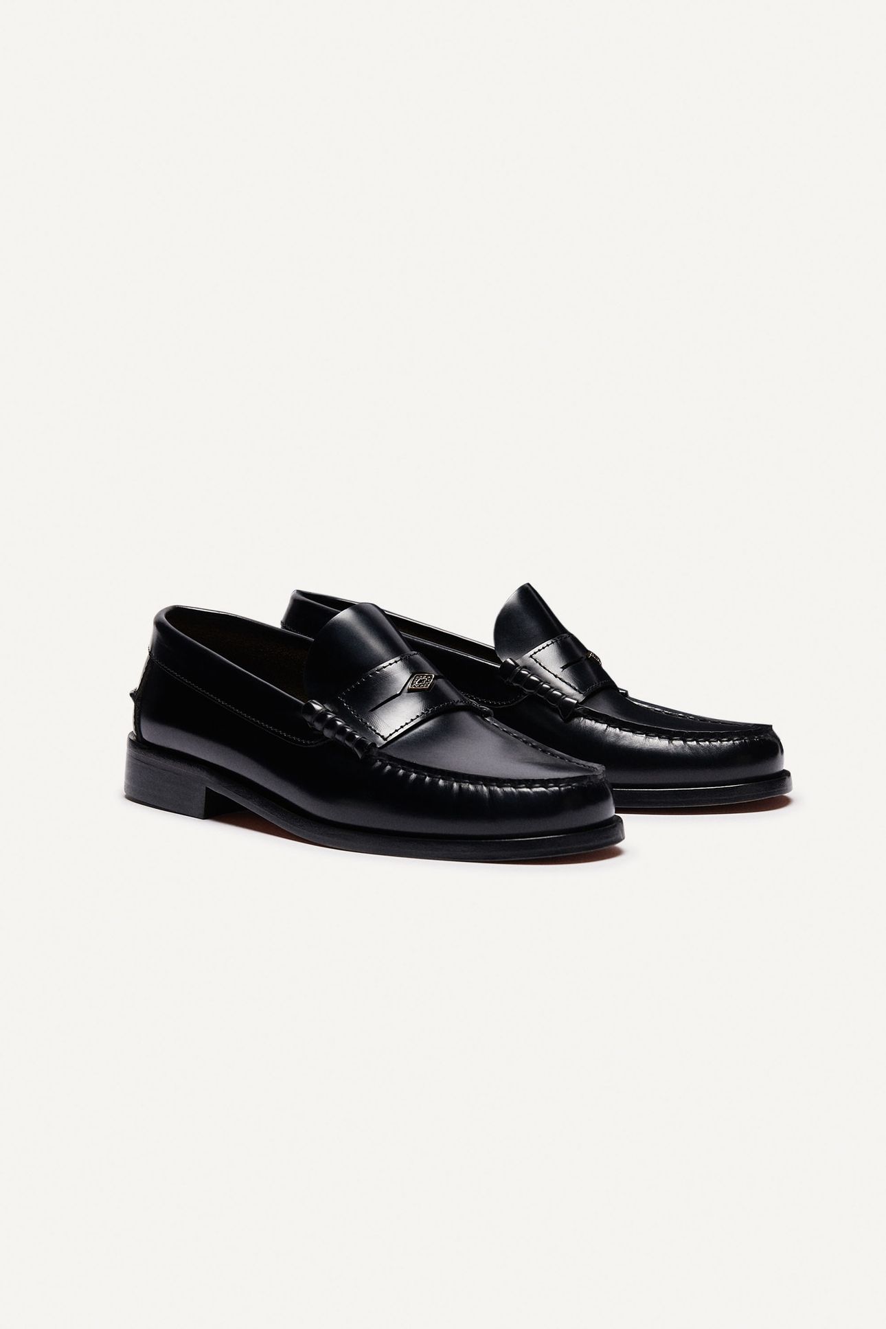 BALLERINAS BLACK 2