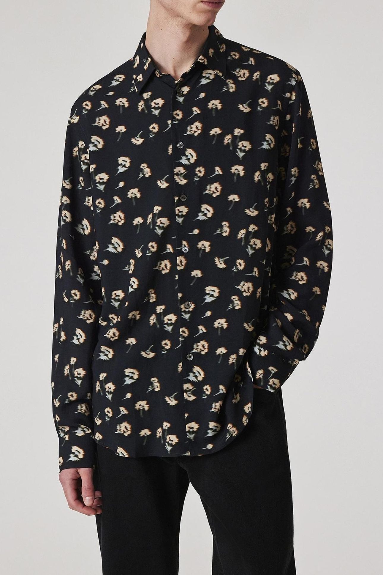 MENS S/C REGULAR FIT SHIRT VERY DARK NAVY 1