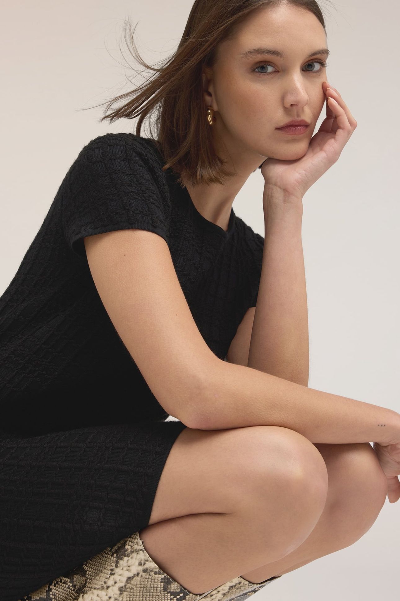 KNITTED WOOL BLEND SHEATH DRESS BLACK 5